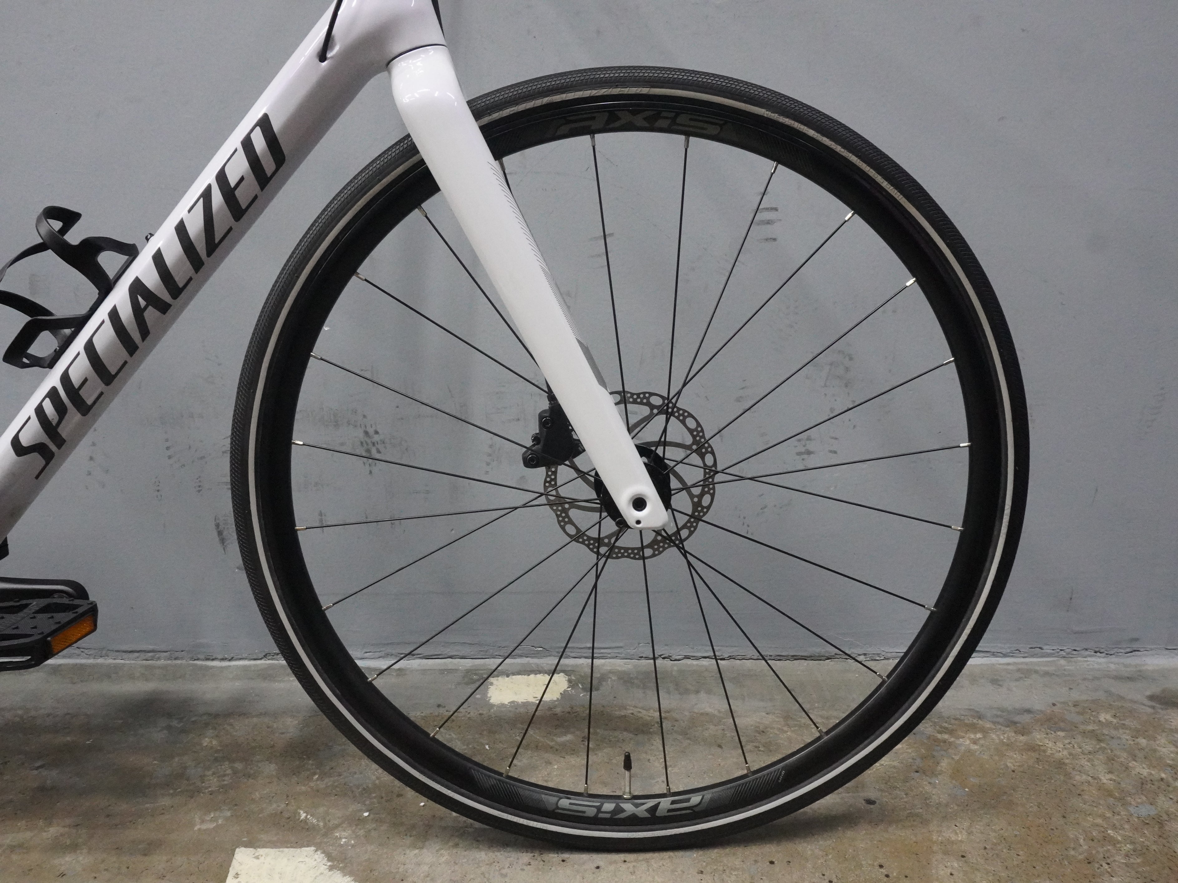 Specialized Sirrus 4.0 Hybrid Bike