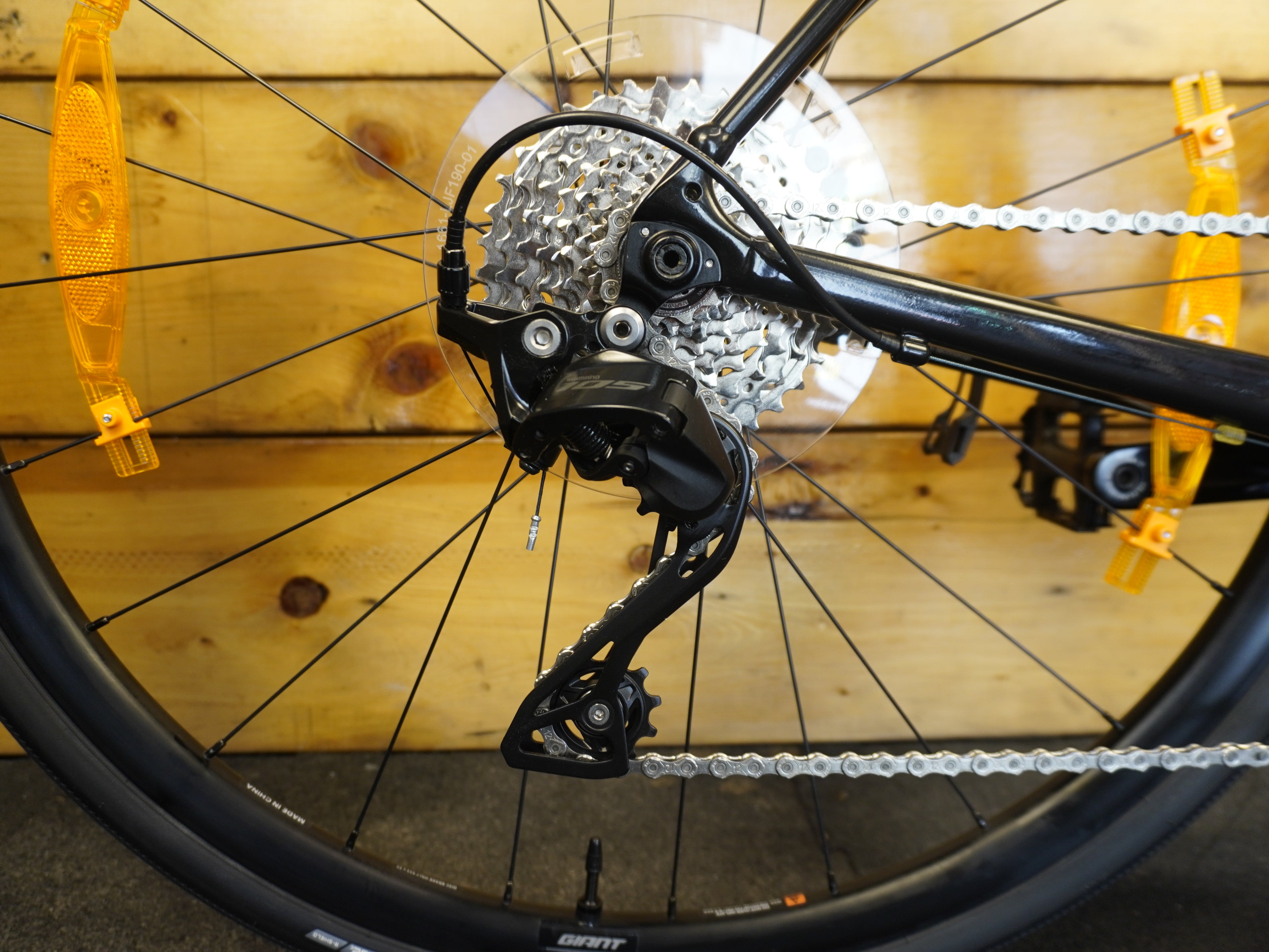 RENT Giant Contend AR1 Road Bike