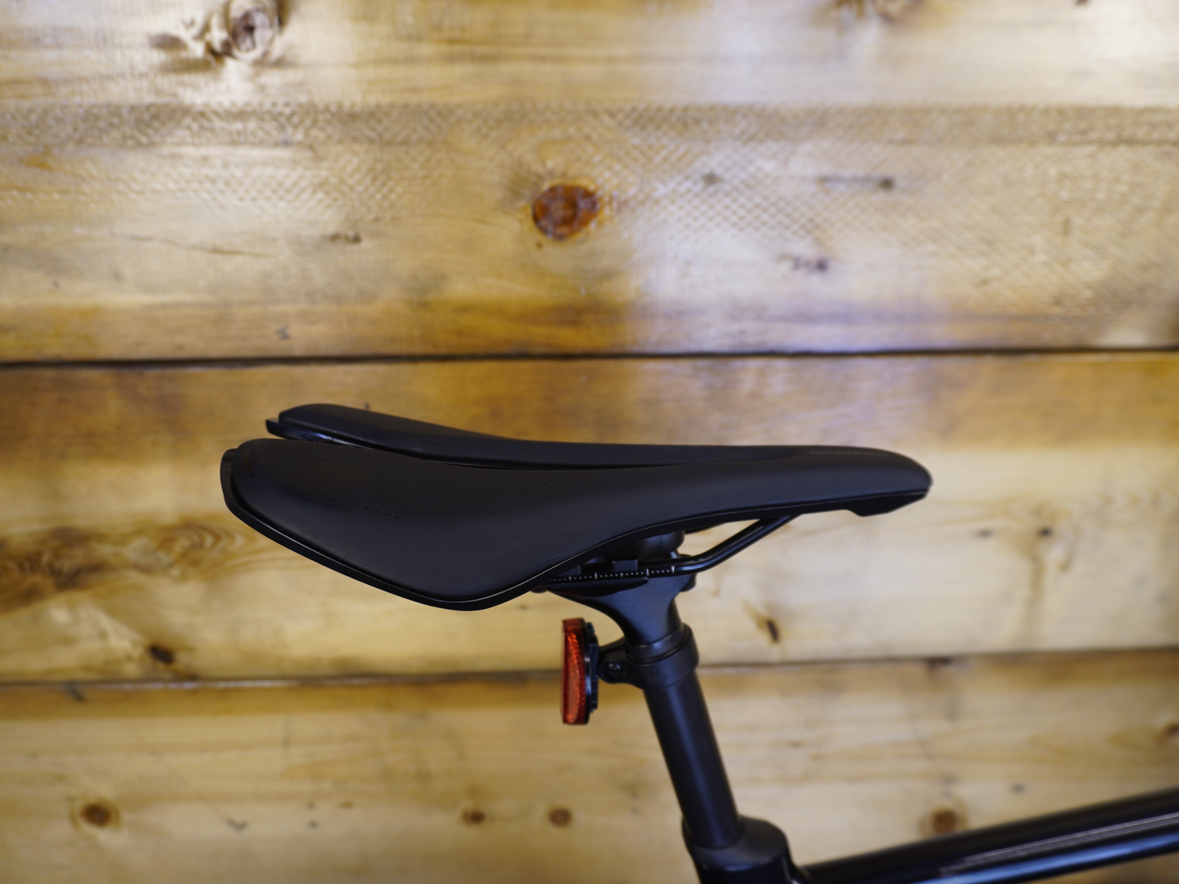 RENT Giant Contend AR1 Road Bike