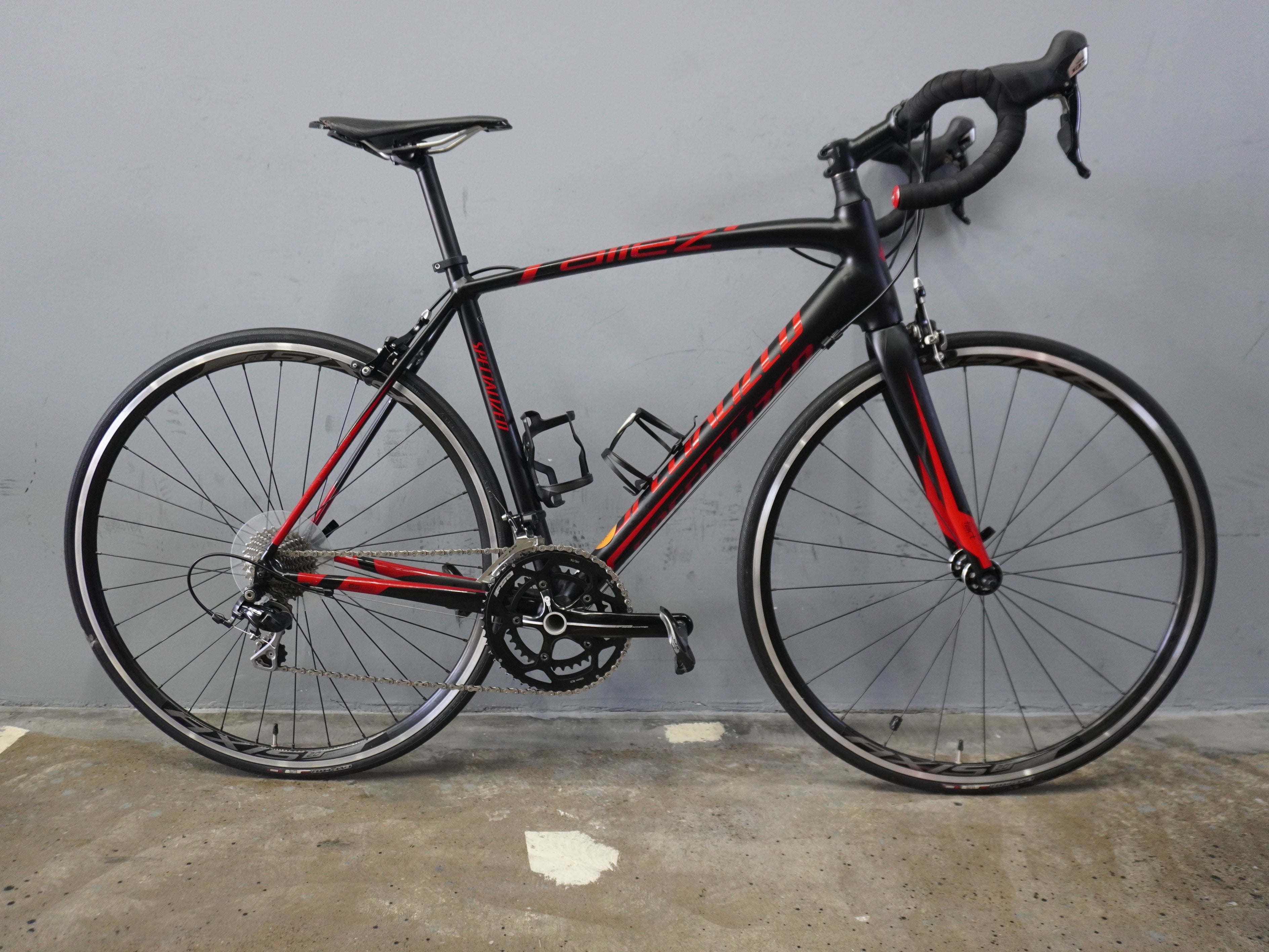 Specialized Allez Race Road Bike