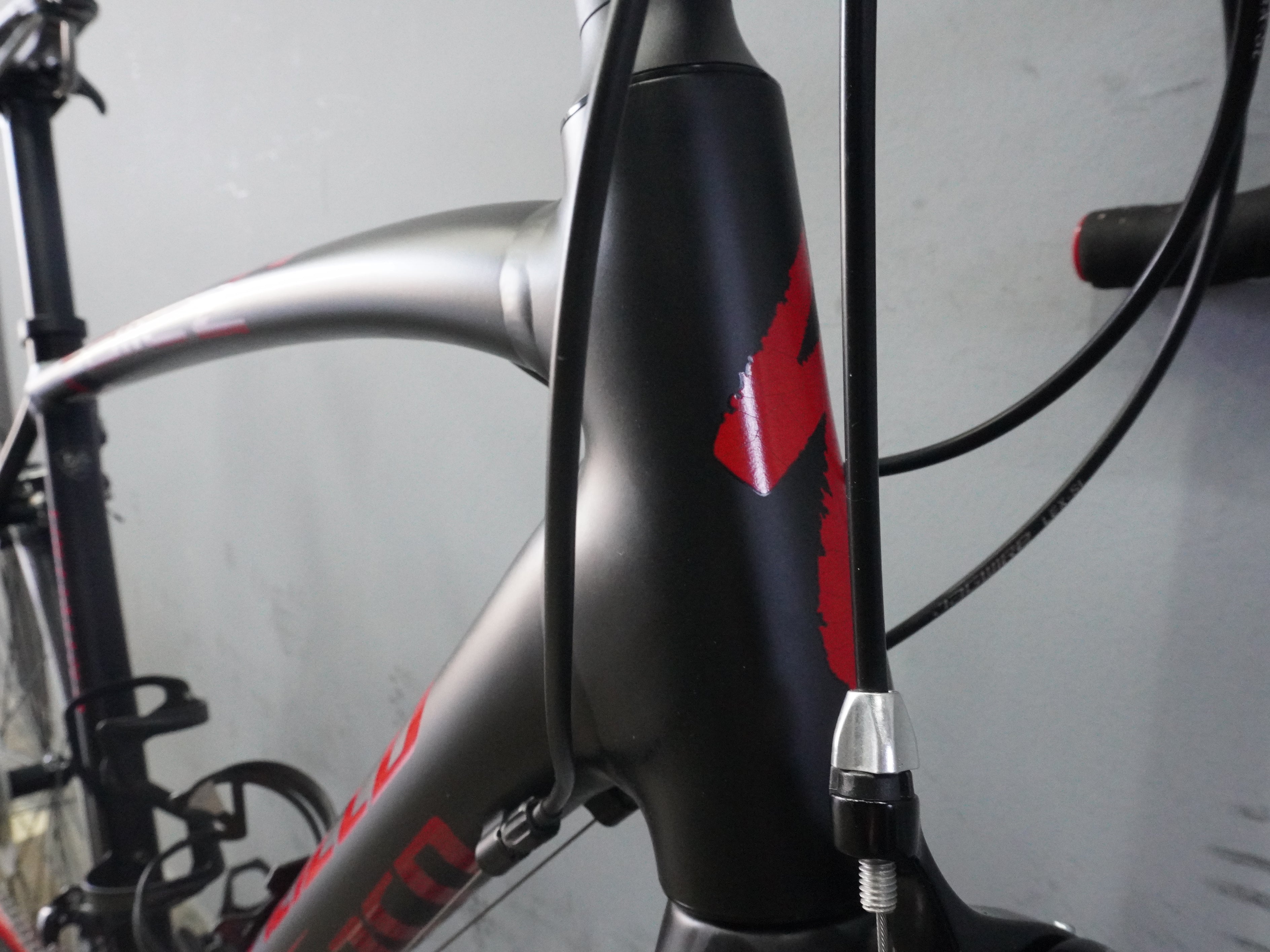 Specialized Allez Race Road Bike