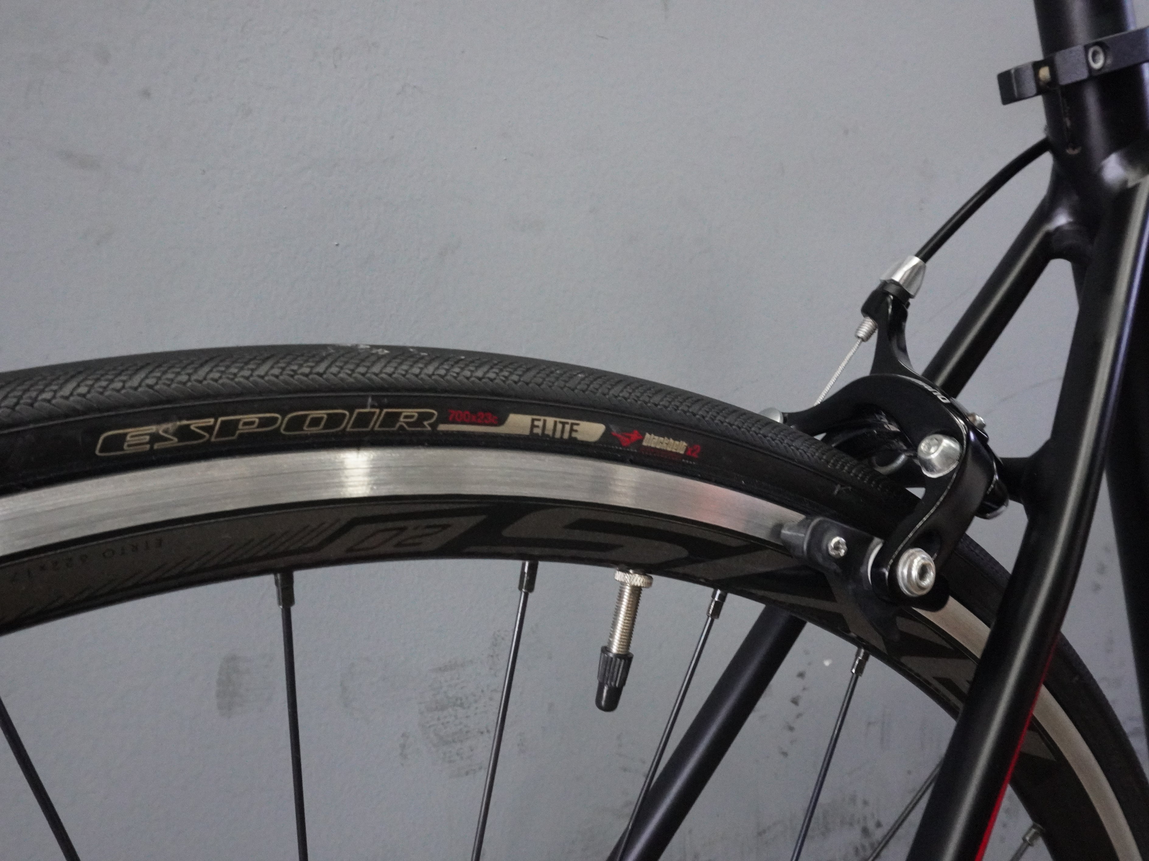 Specialized Allez Race Road Bike