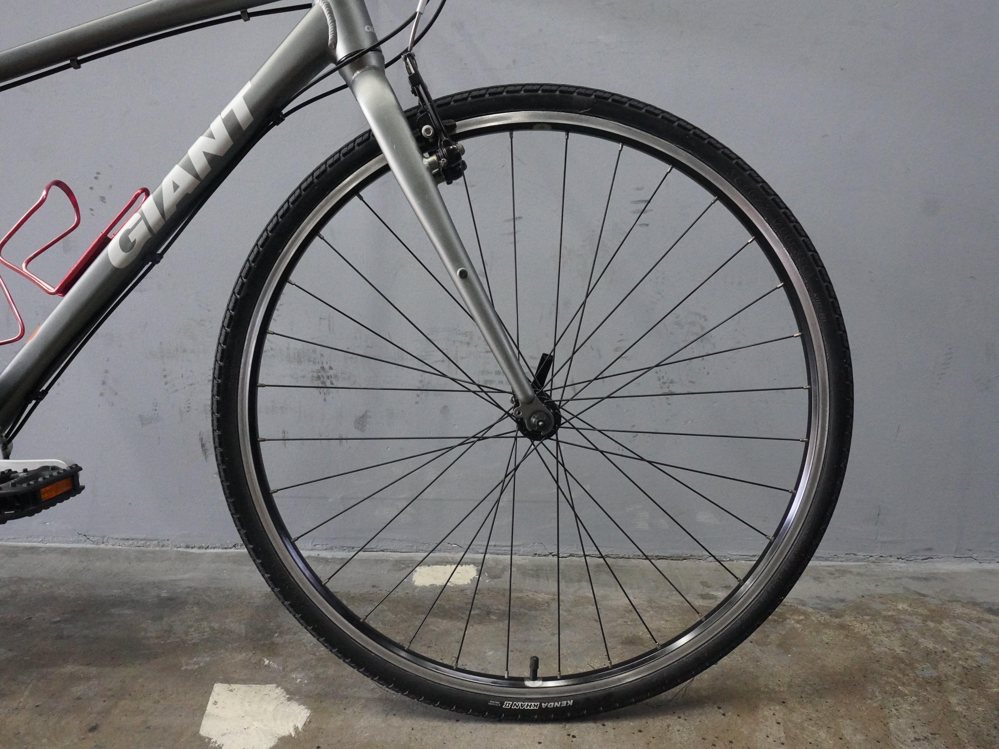 Giant Escape 3 Hybrid Bike