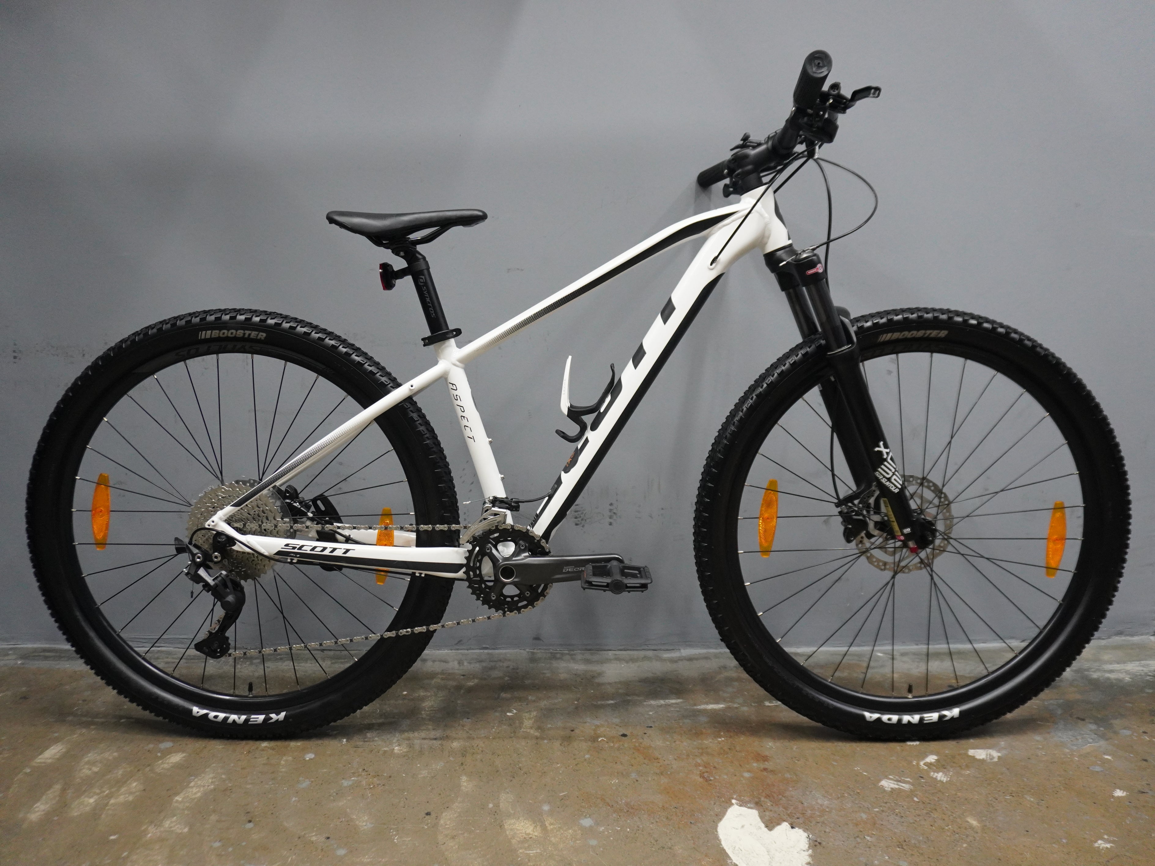 Scott Aspect 930 Mountain Bike