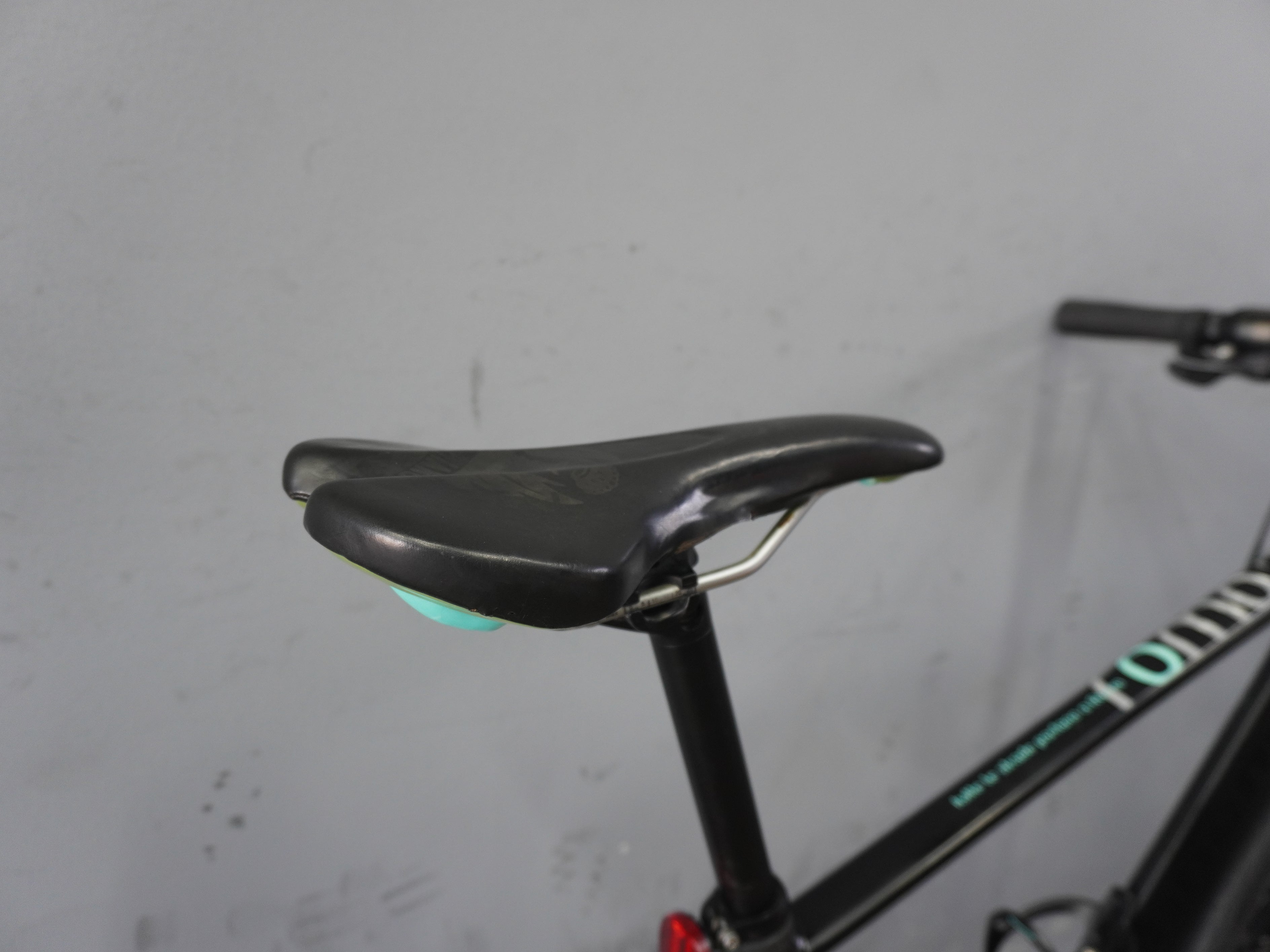 Bianchi Roma 3 Hybrid Bike