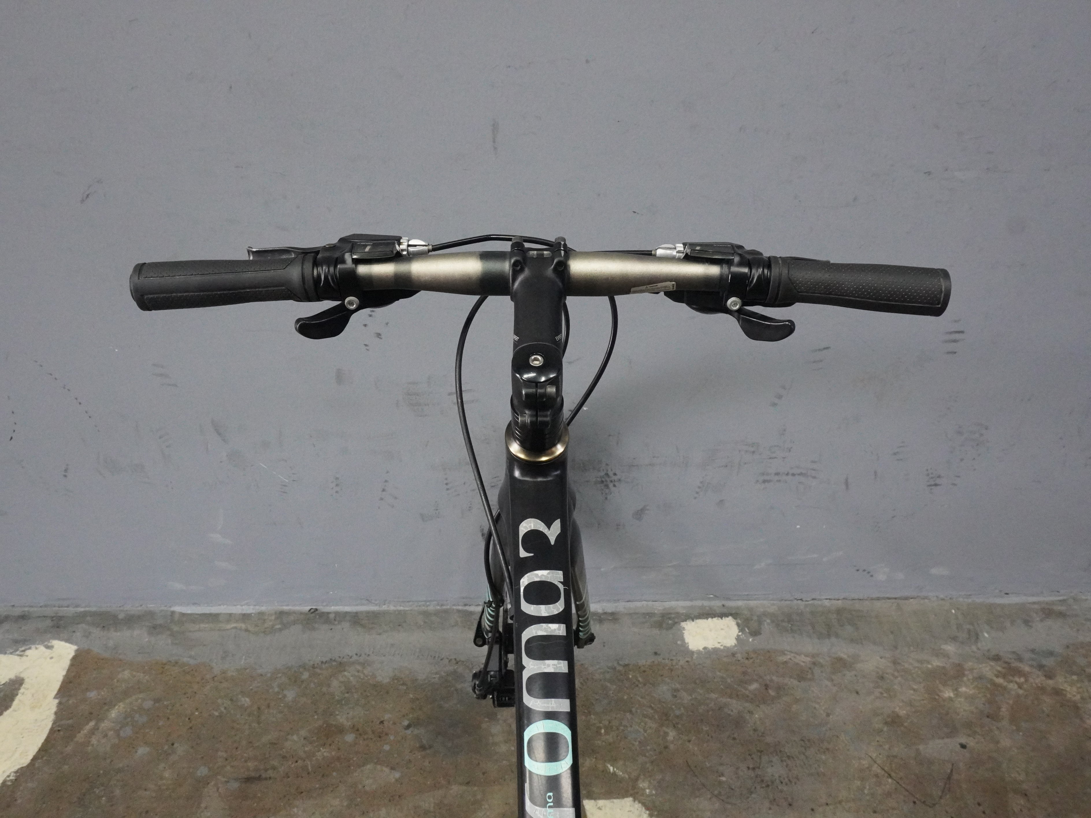 Bianchi Roma 3 Hybrid Bike