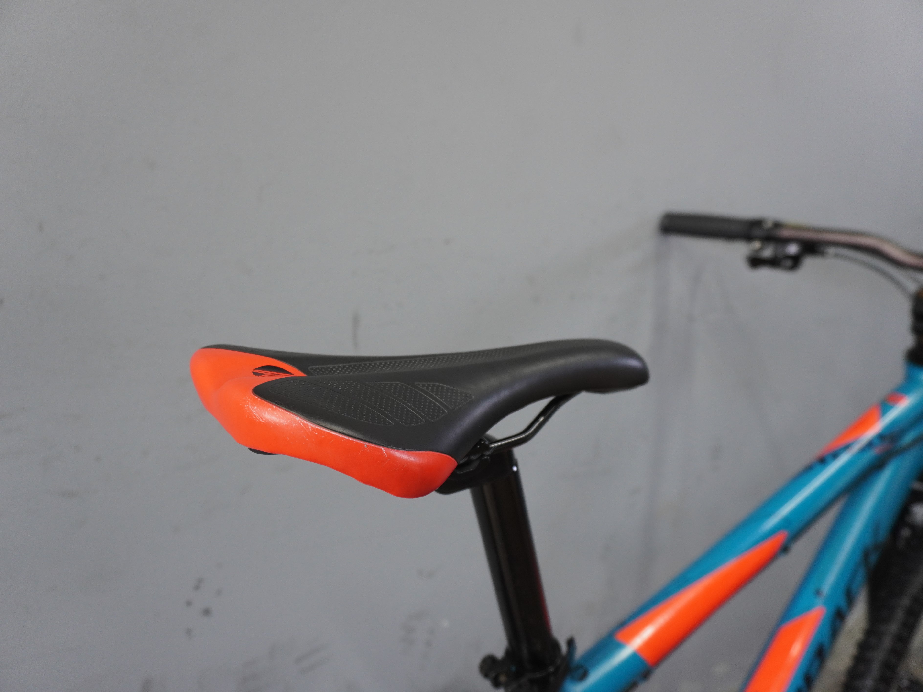 Silverback Stride Sport Mountain Bike