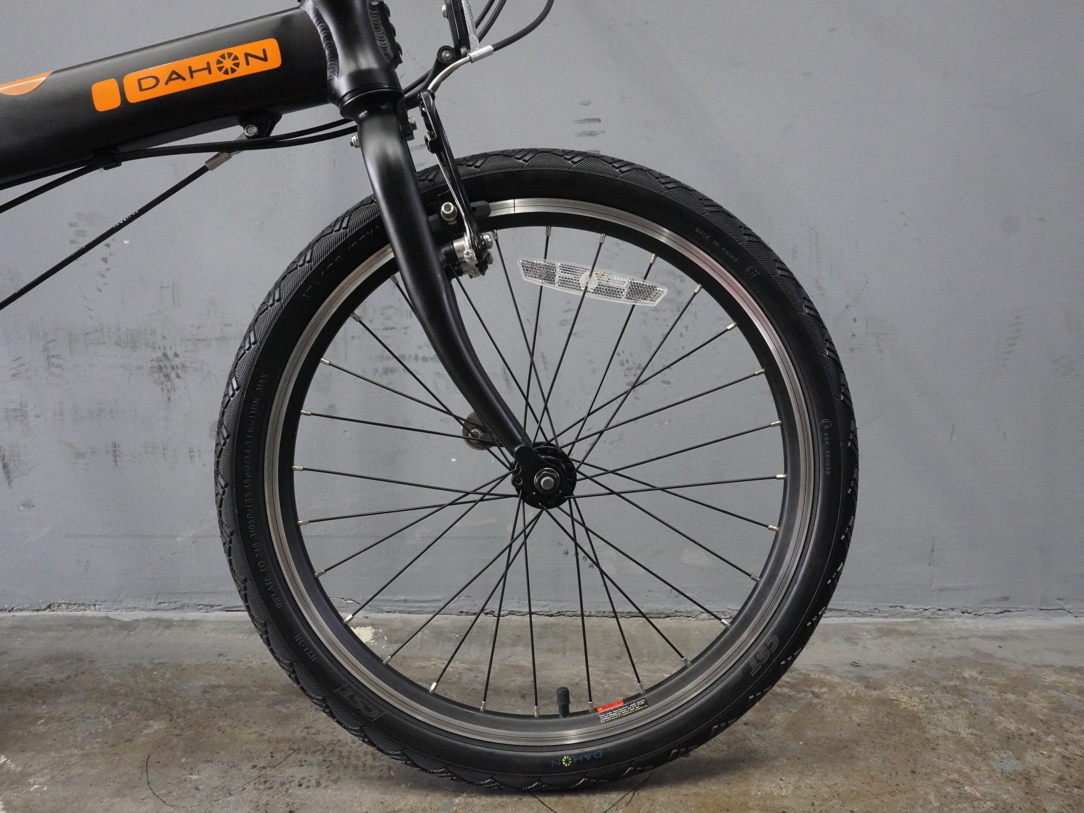 Dahon Hit Folding Bike