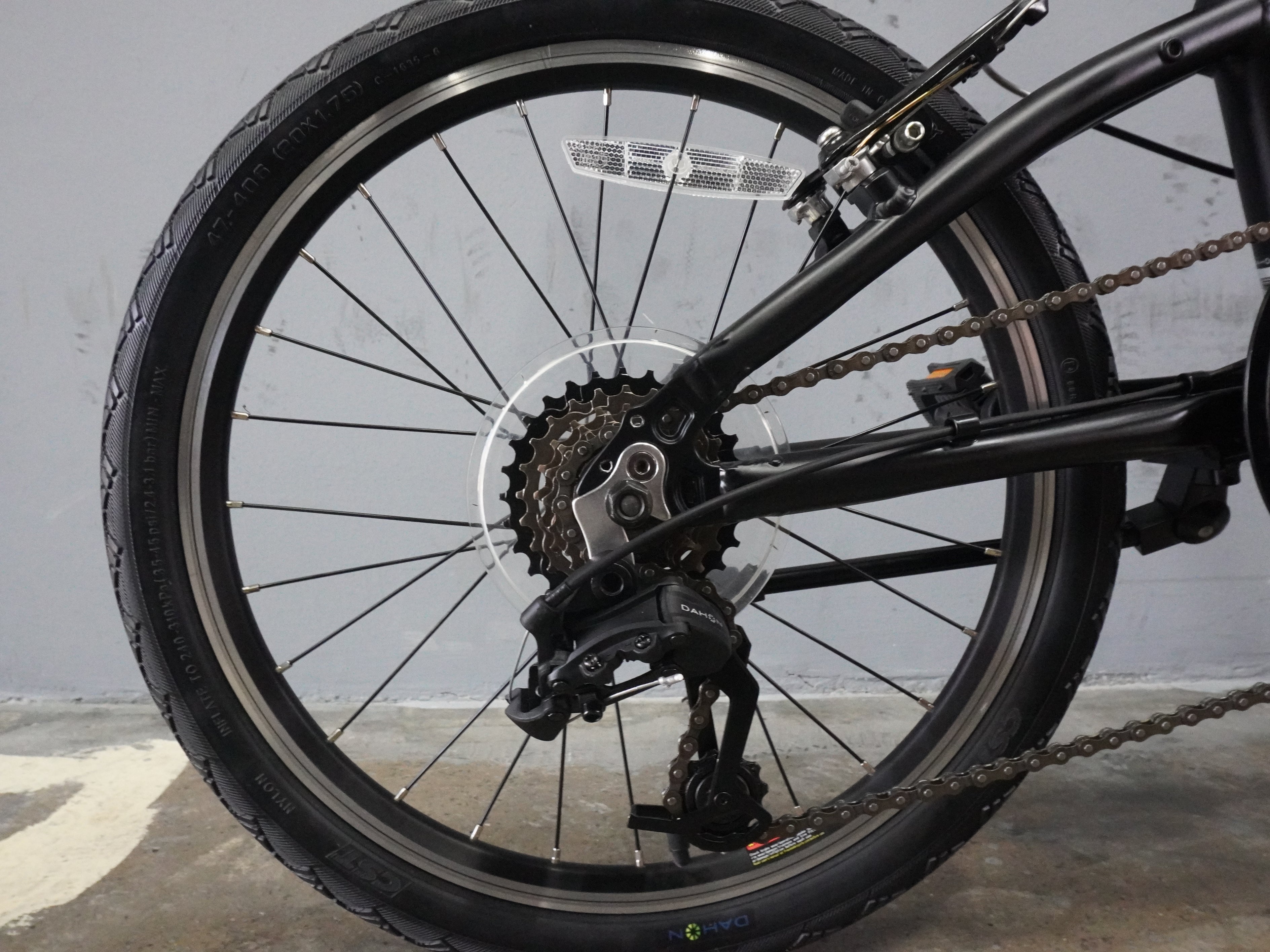 Dahon Hit Folding Bike