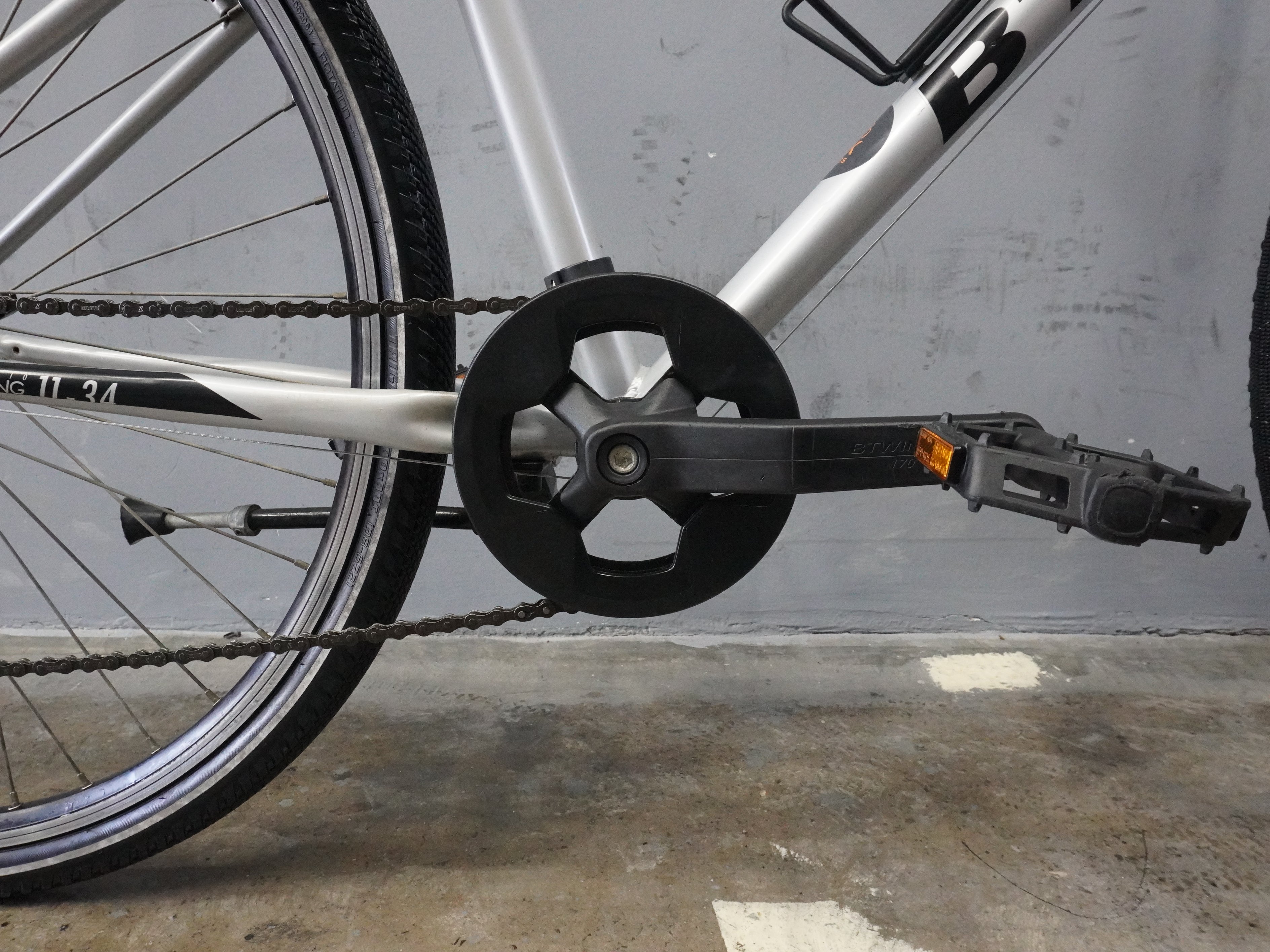 B'twin Riverside 120 Hybrid Bike