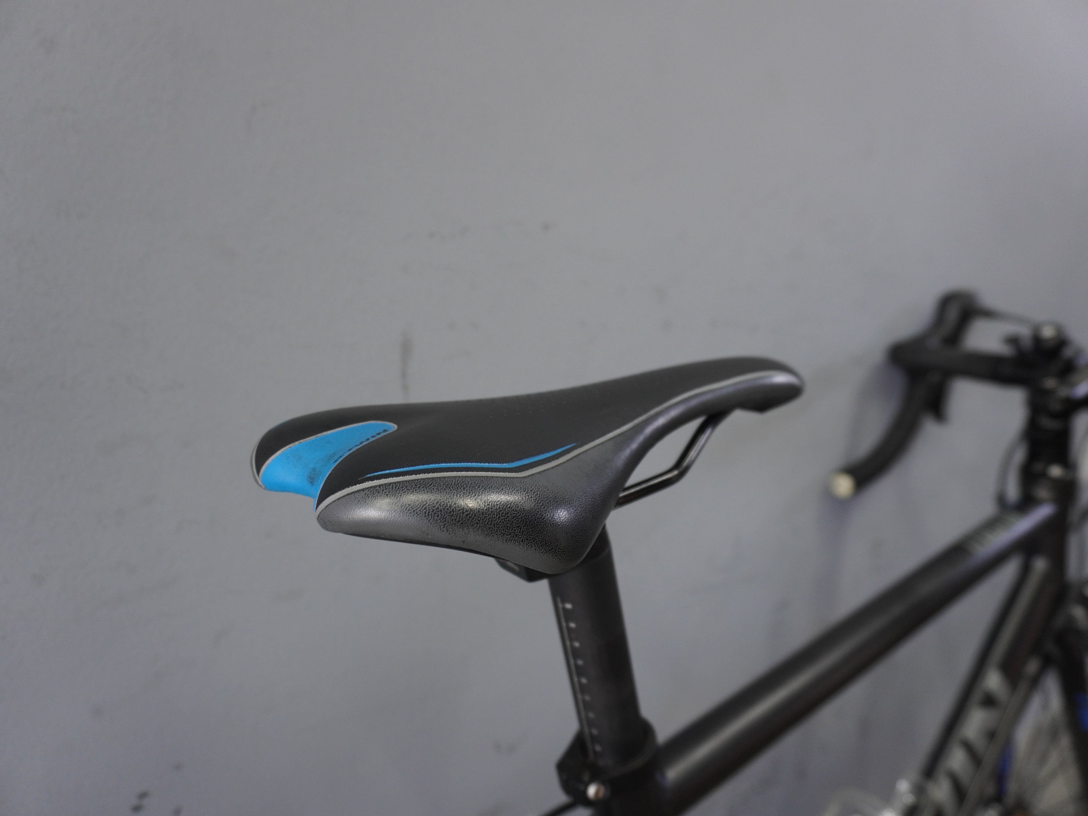 B'twin Triban 500 SE Road Bike