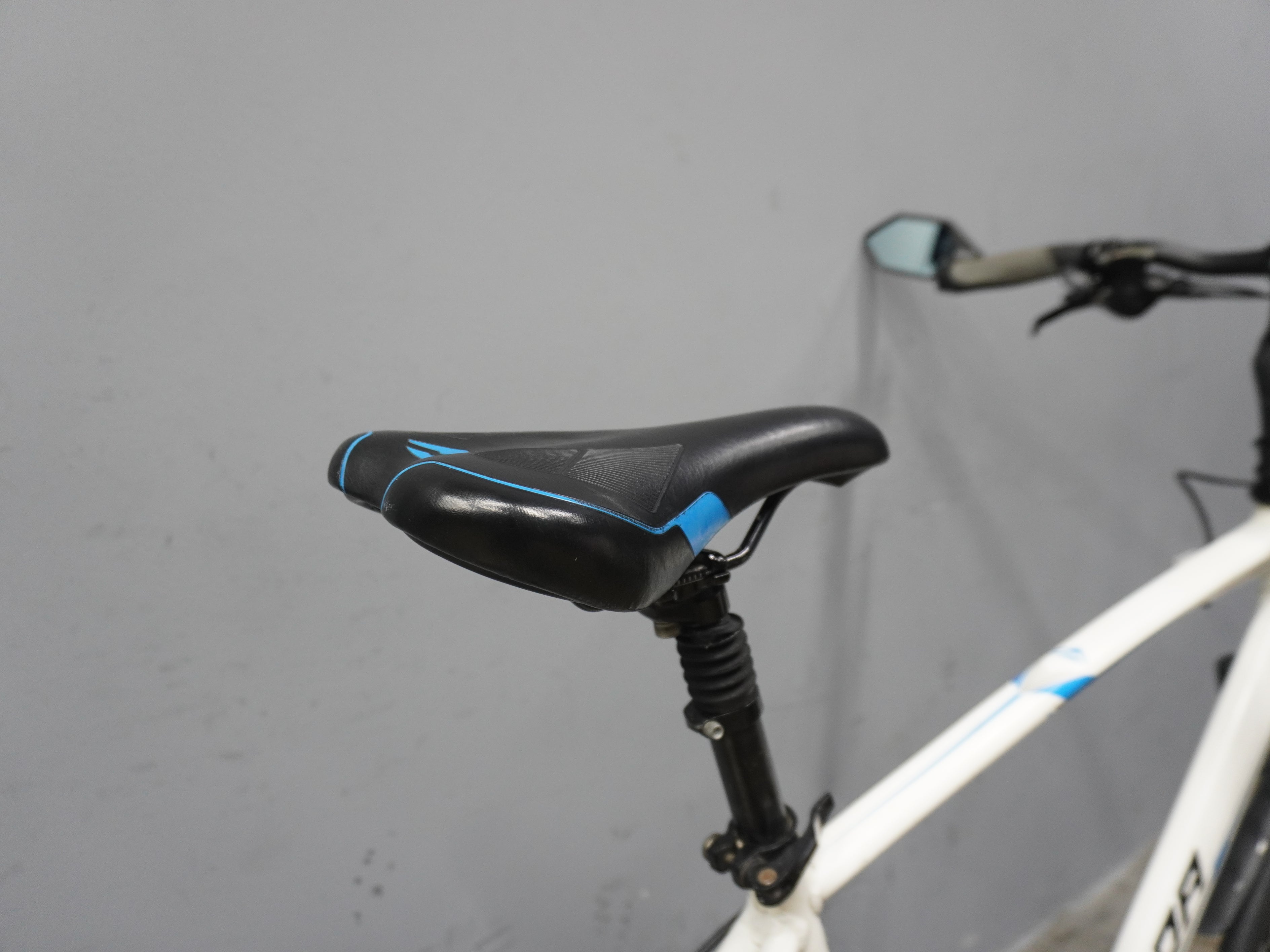 Merida Crossway 20-D Mountain Bike