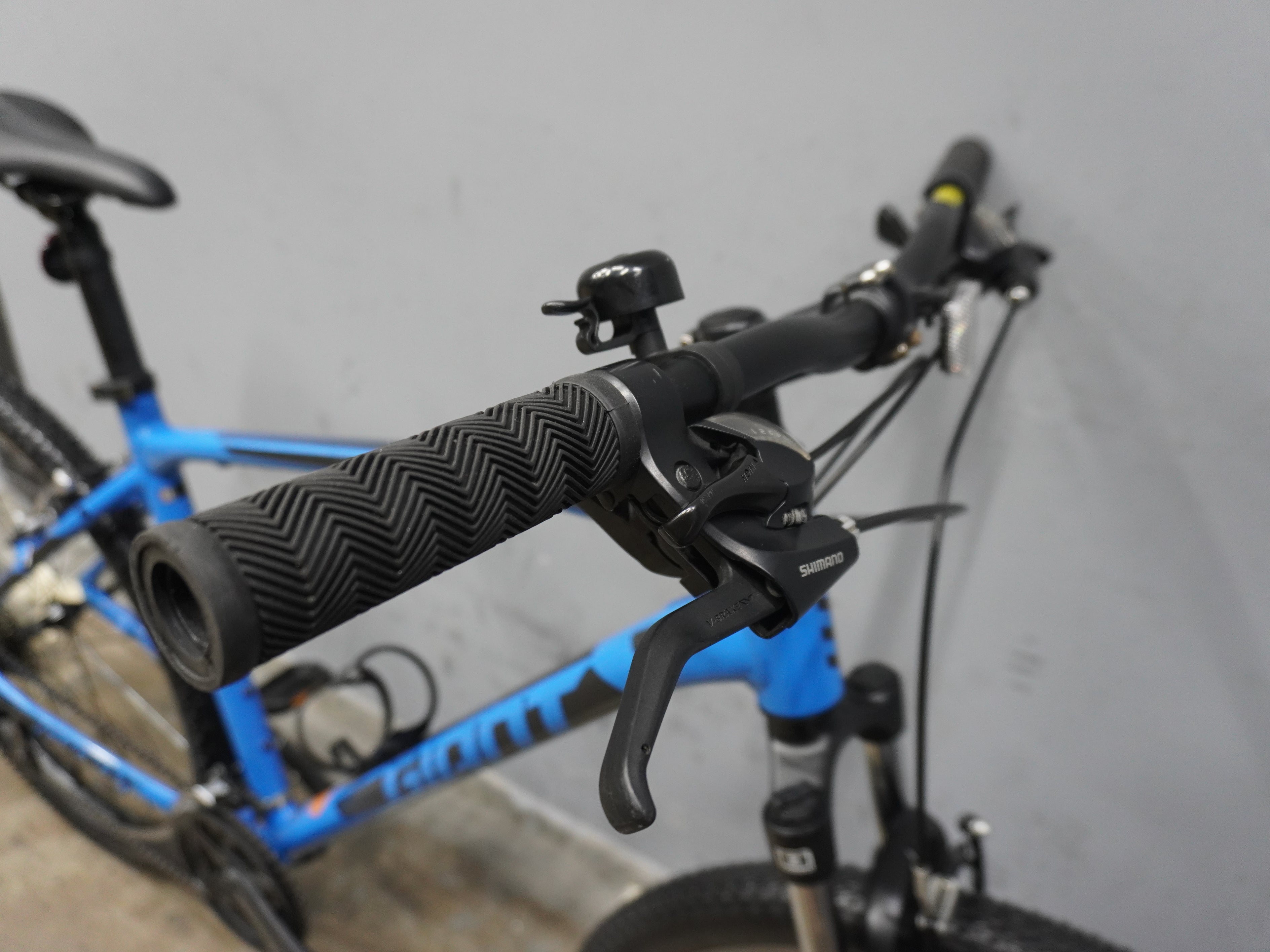 Giant ATX Mountain Bike