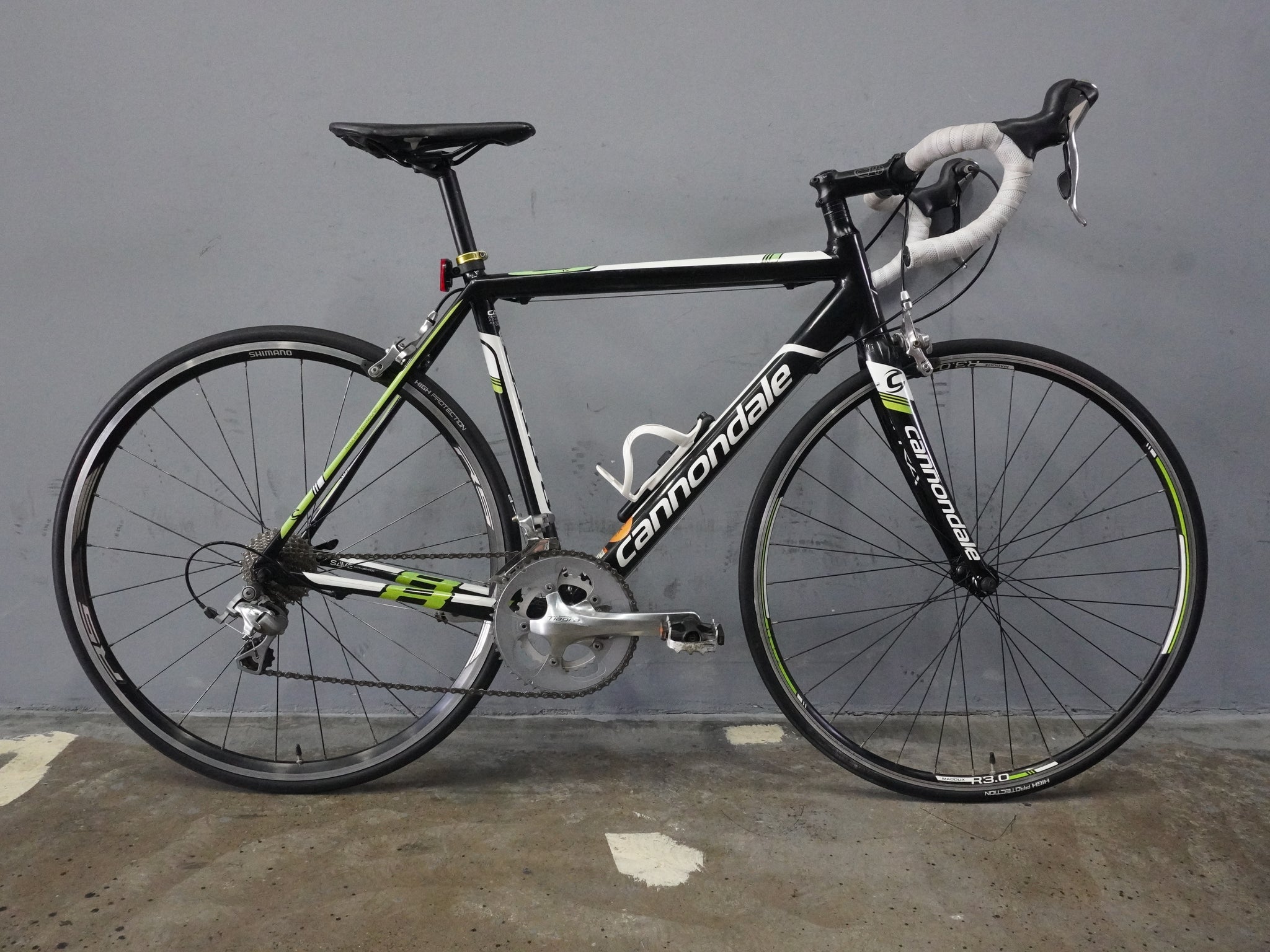 Cannondale CAAD Road Bike - Main Image