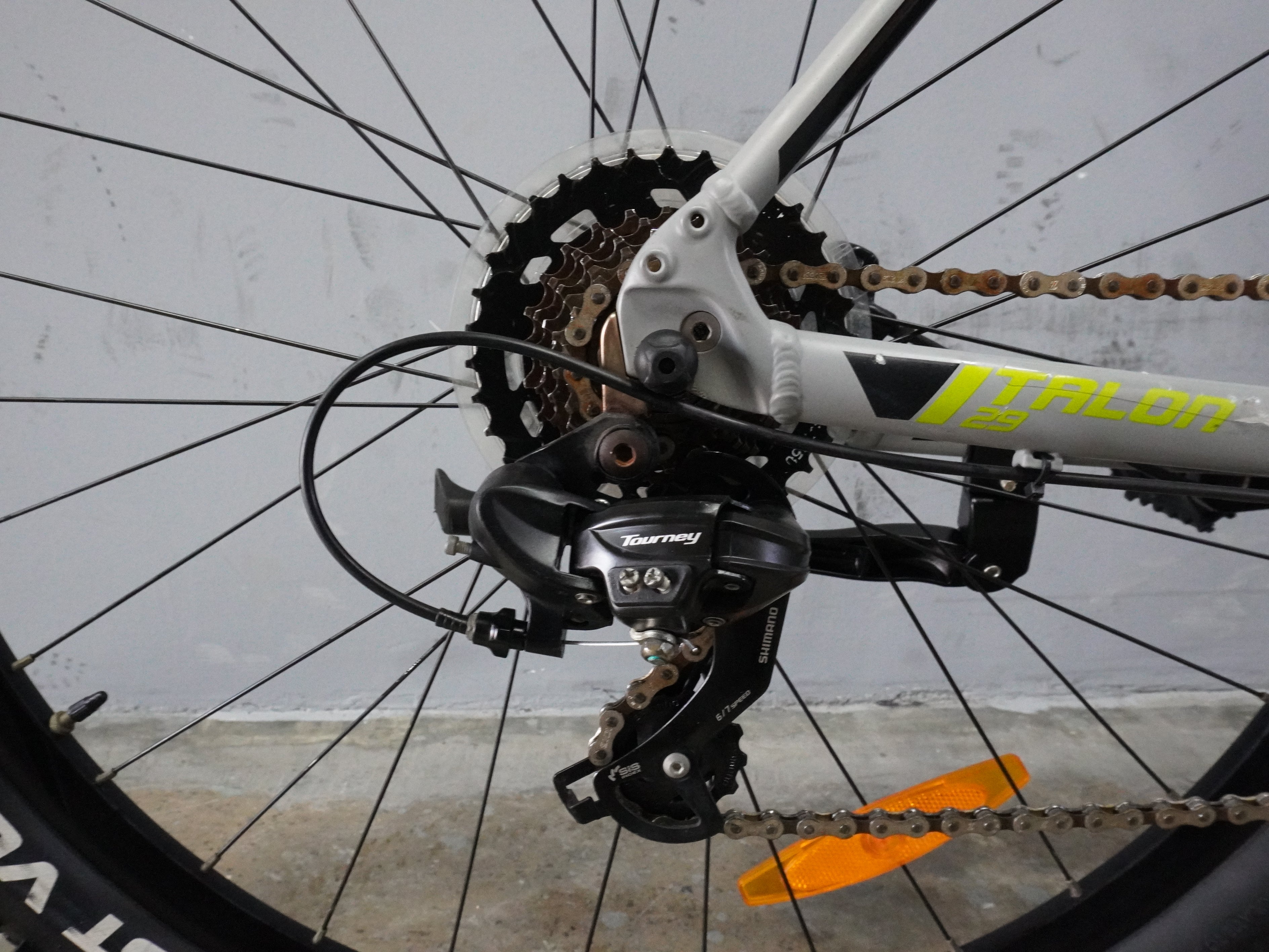 Giant Talon 4 Mountain Bike