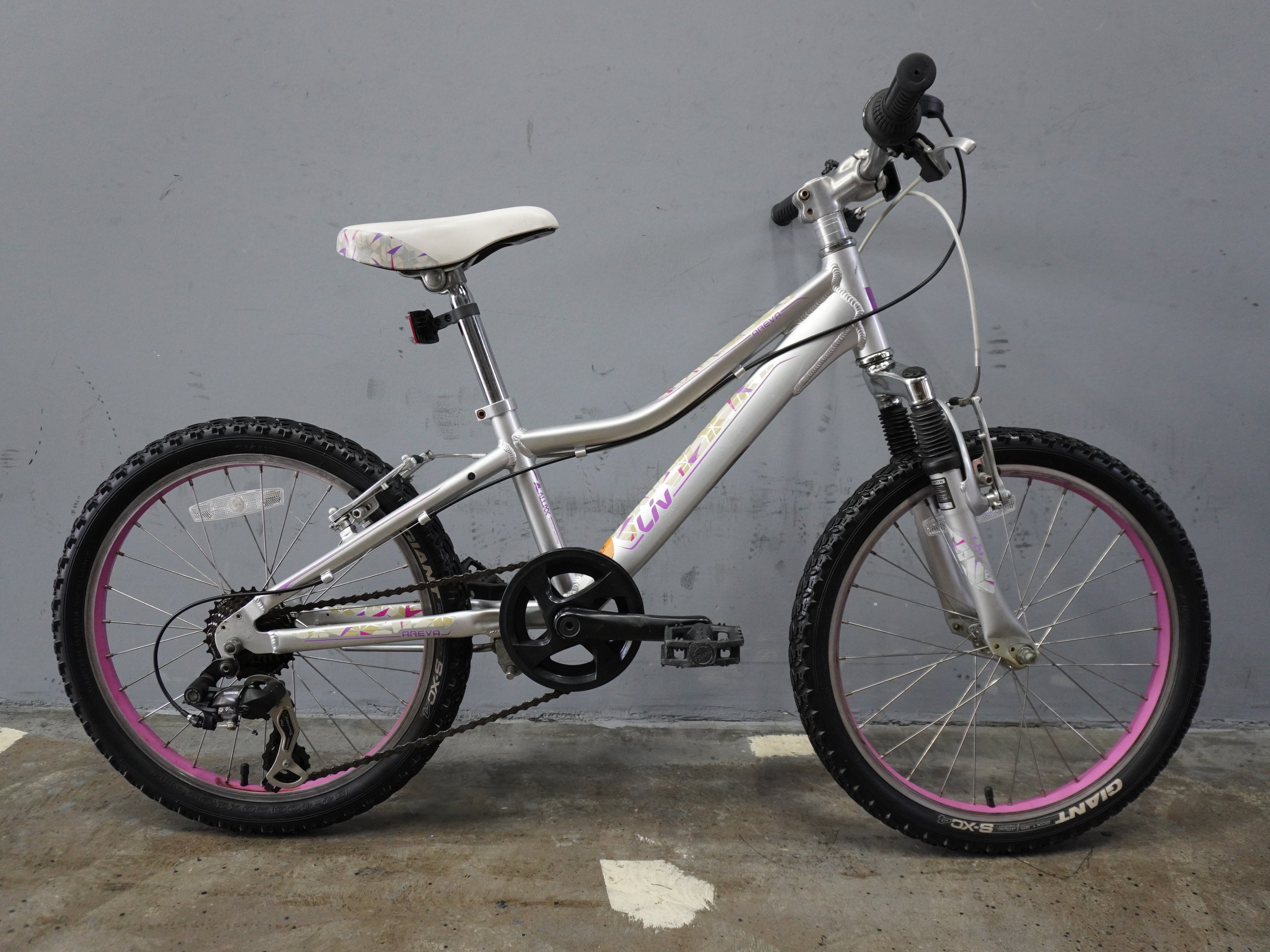 Liv Areva Kids Bike