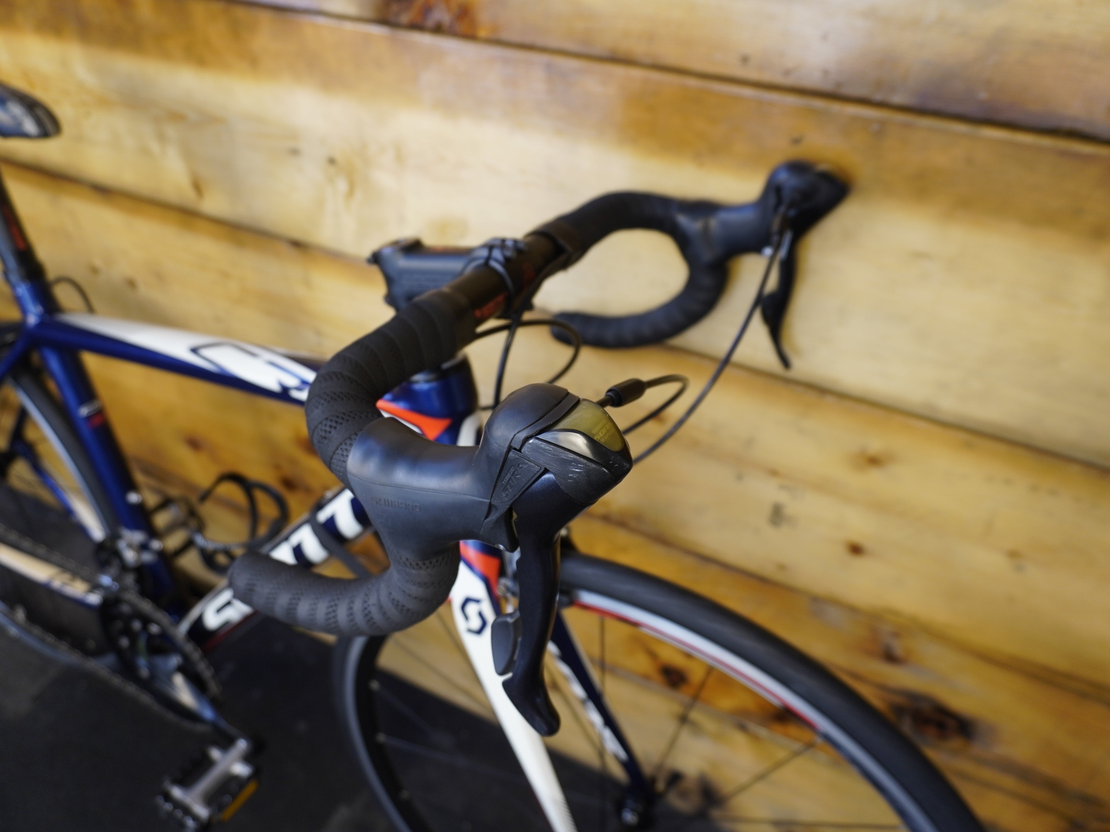 Scott CR1 30 Road Bike