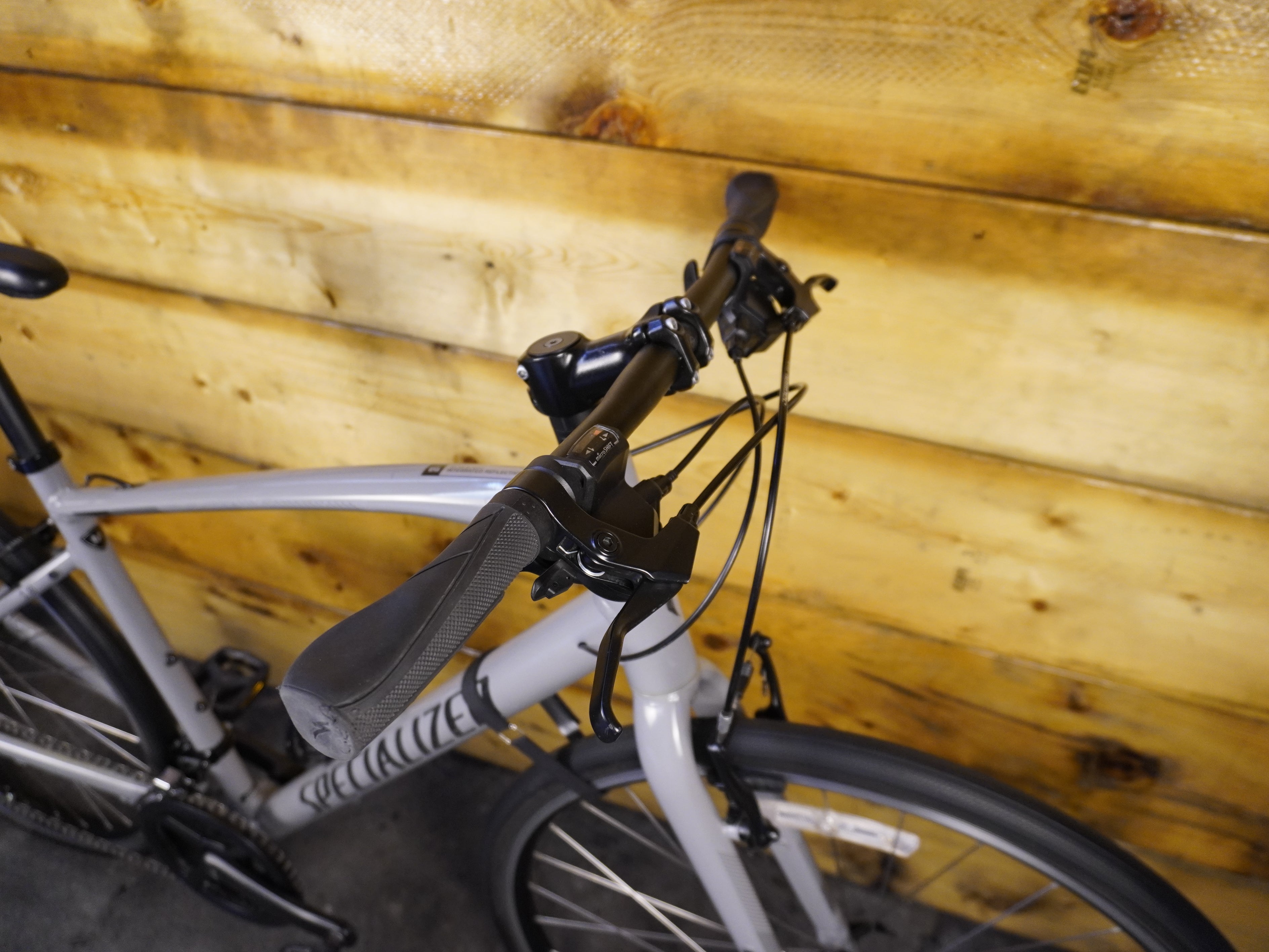 RENT Specialized Sirrus 1.0 Hybrid Bike