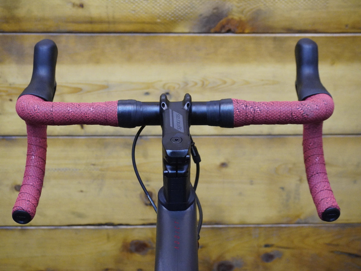RENT Scott Addict 30 Road Bike