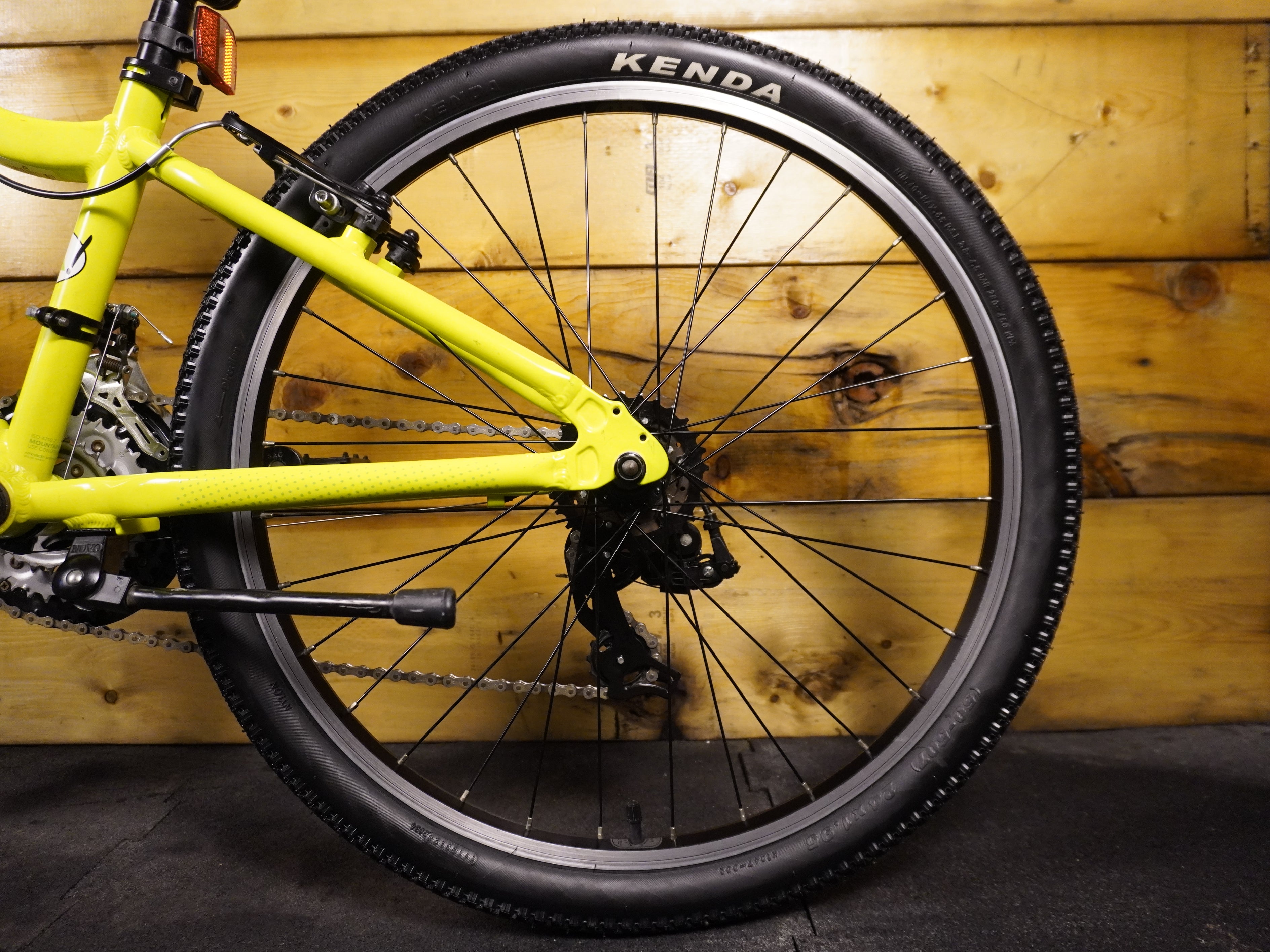 Fuji Dynamite Kids Bike