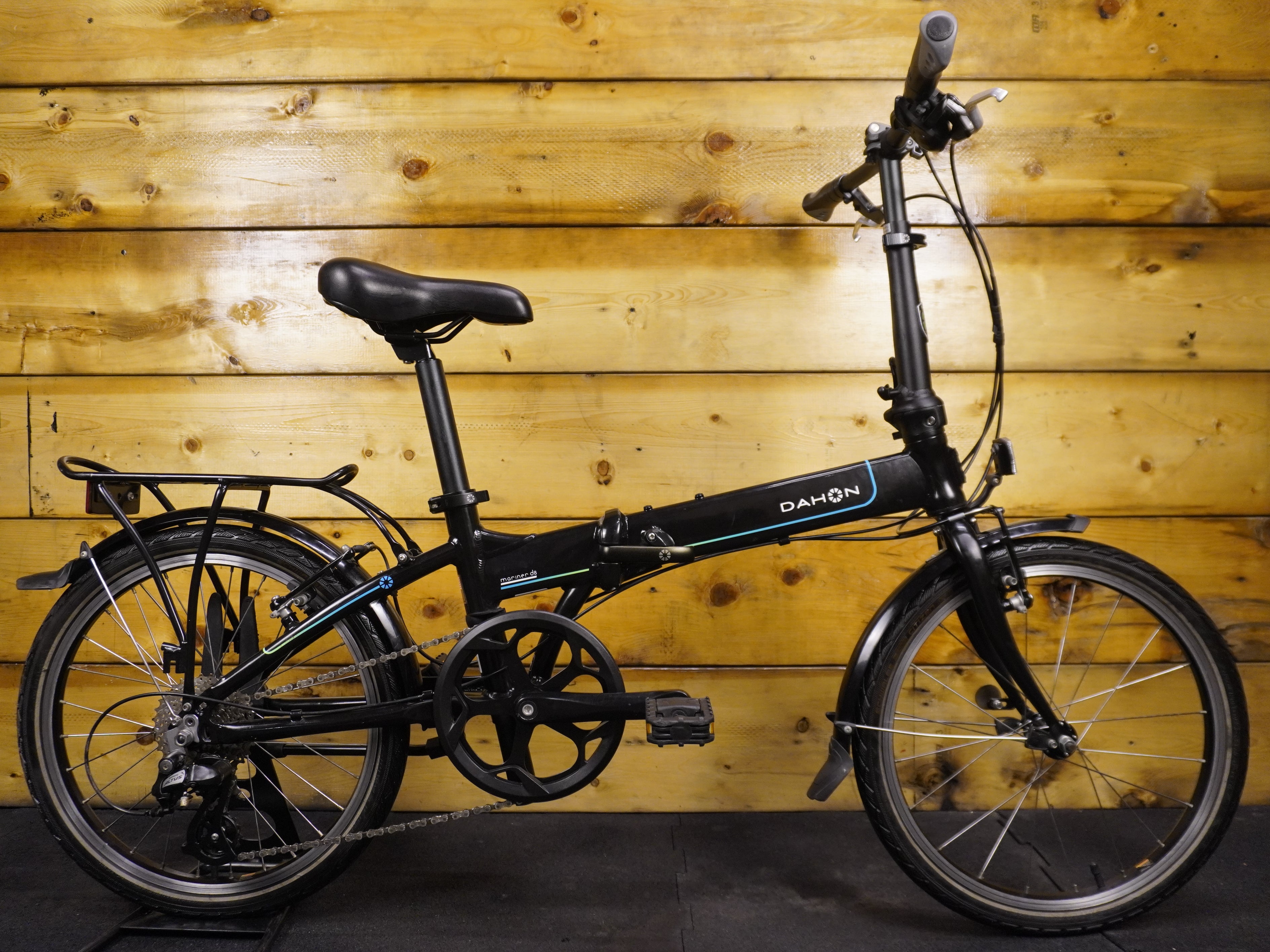 Dahon Mariner D8 Folding Bike