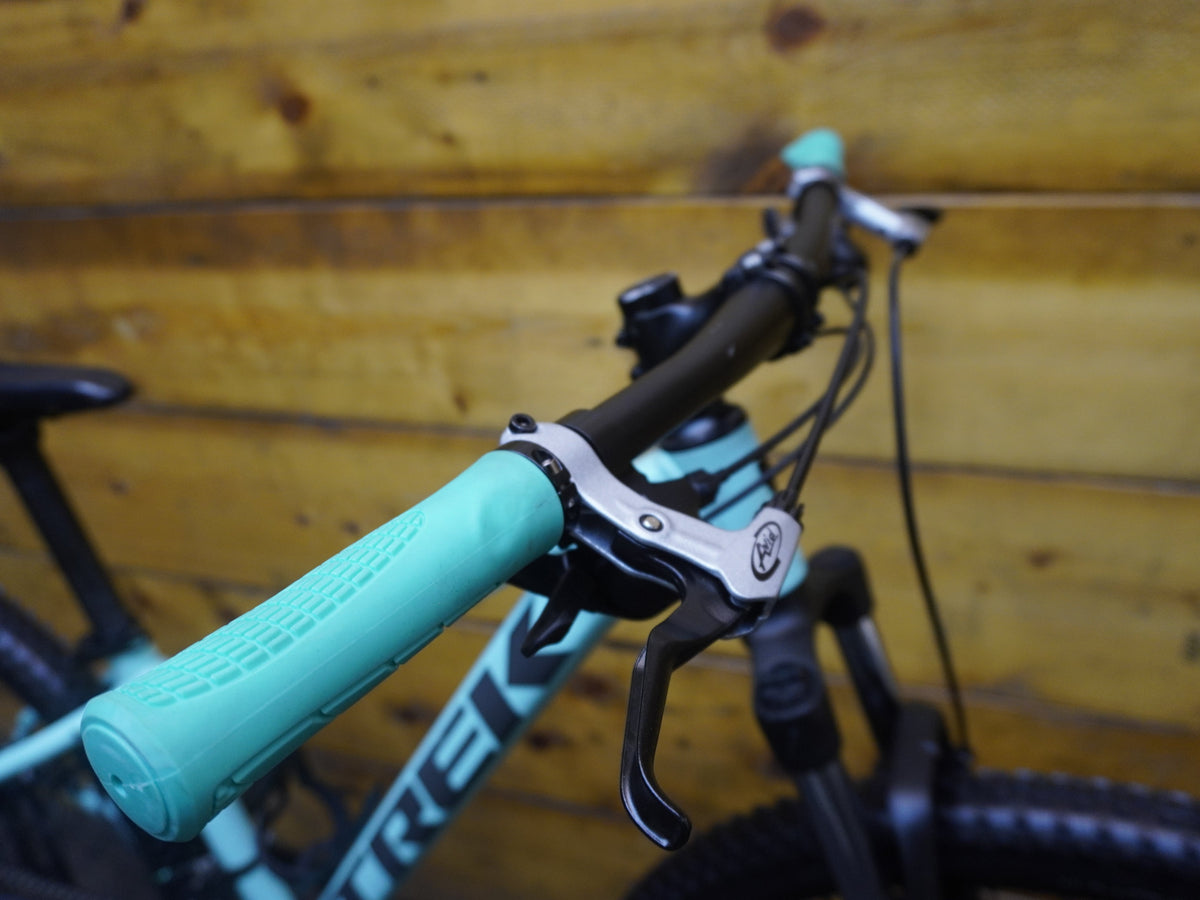 RENT Trek Marlin 4 Mountain Bike