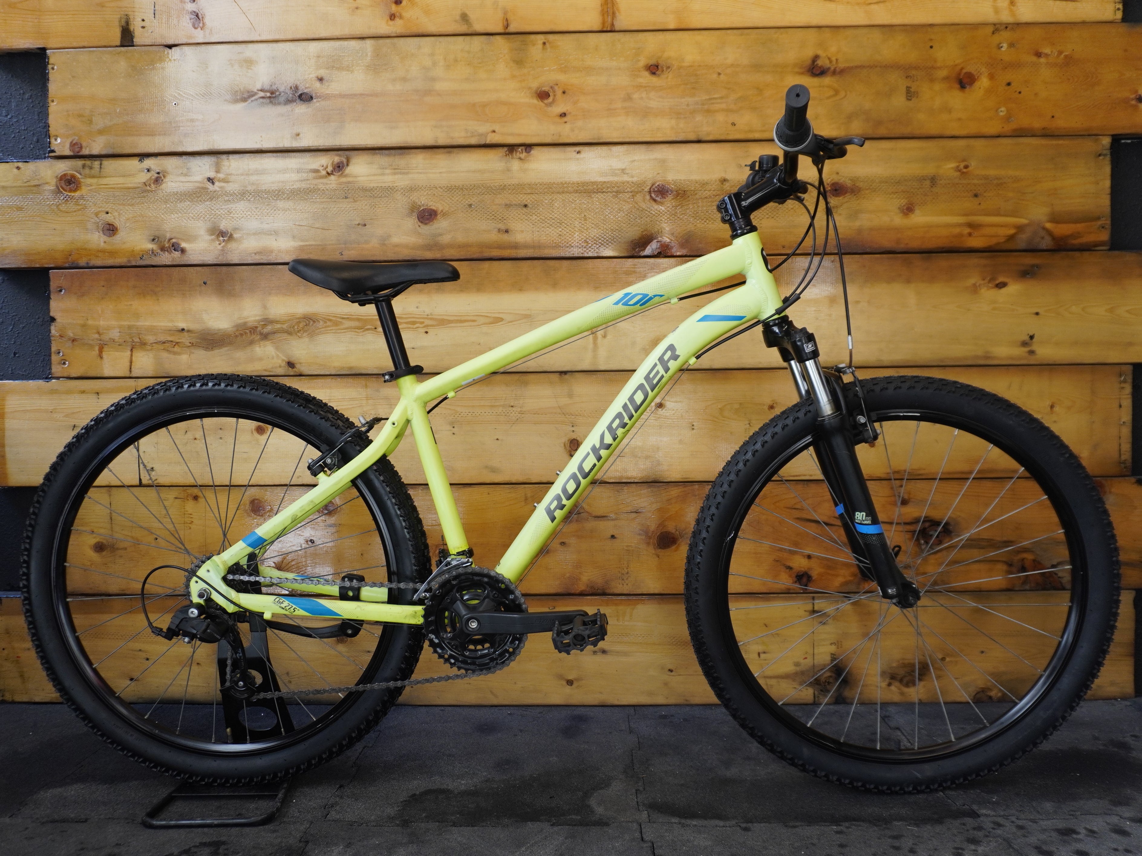 B'twin Rockrider ST-100 Mountain Bike
