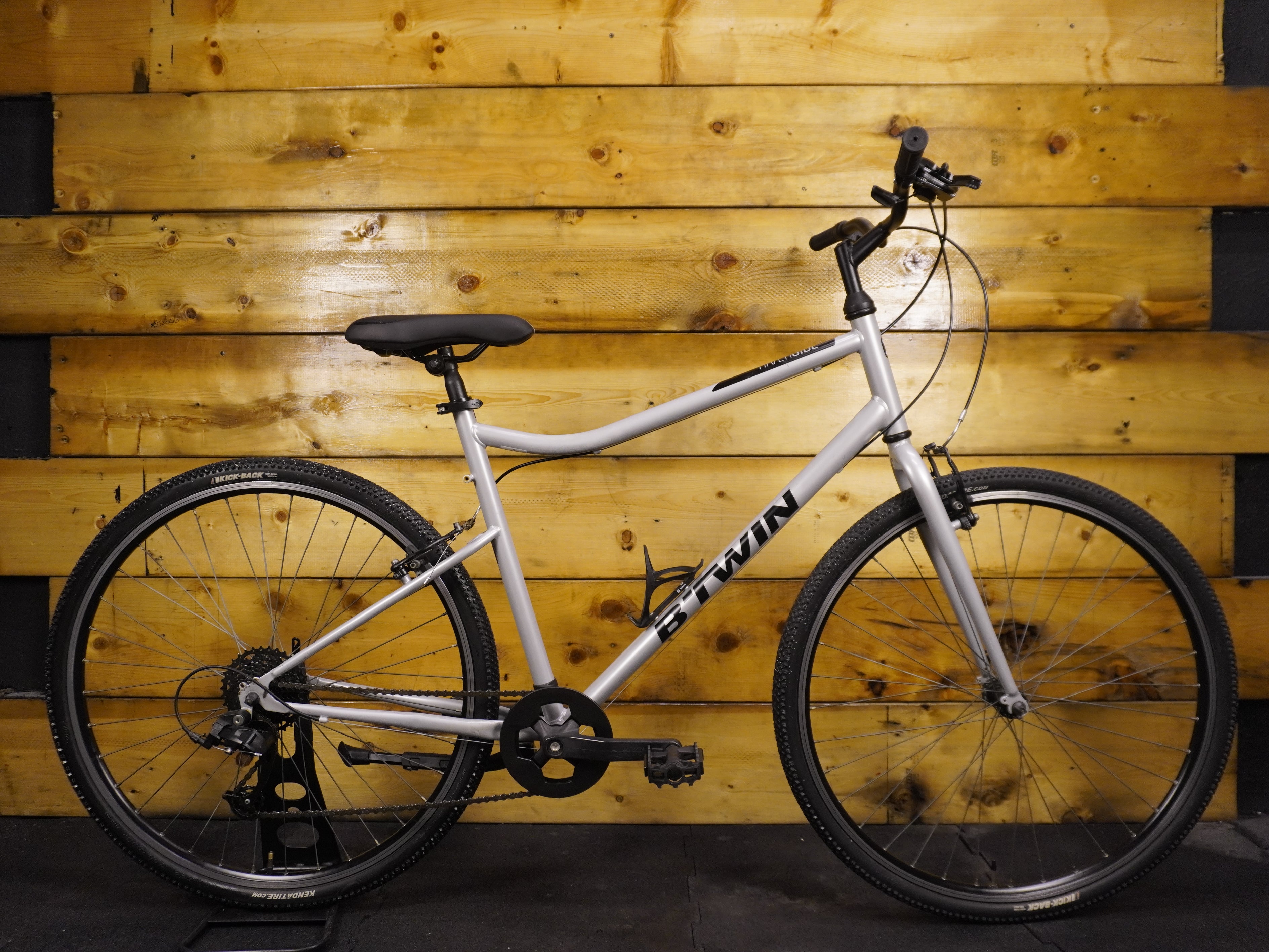 RENT B'twin Riverside 120 Hybrid Bike