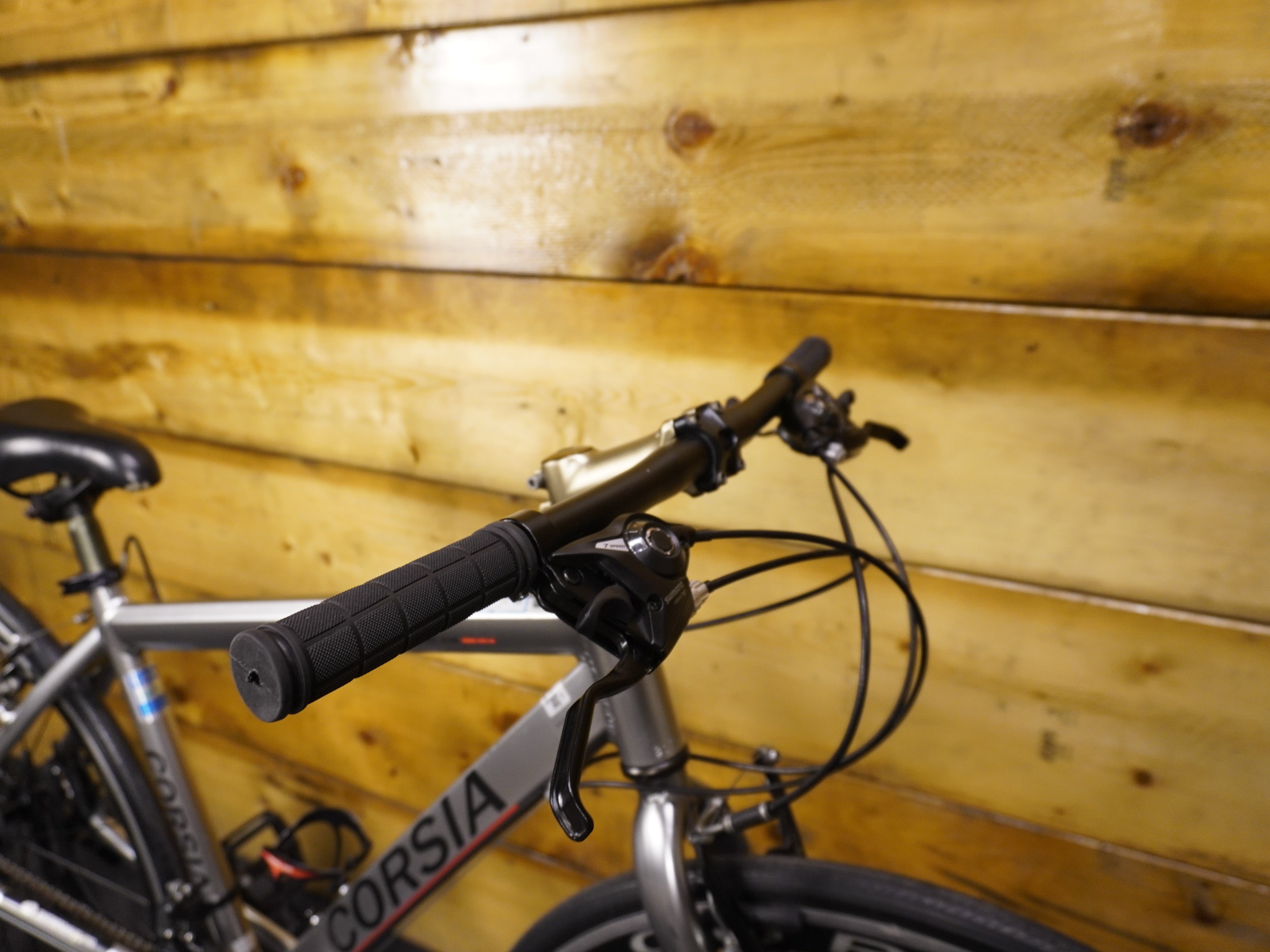 RENT Corsia Hybrid Bike