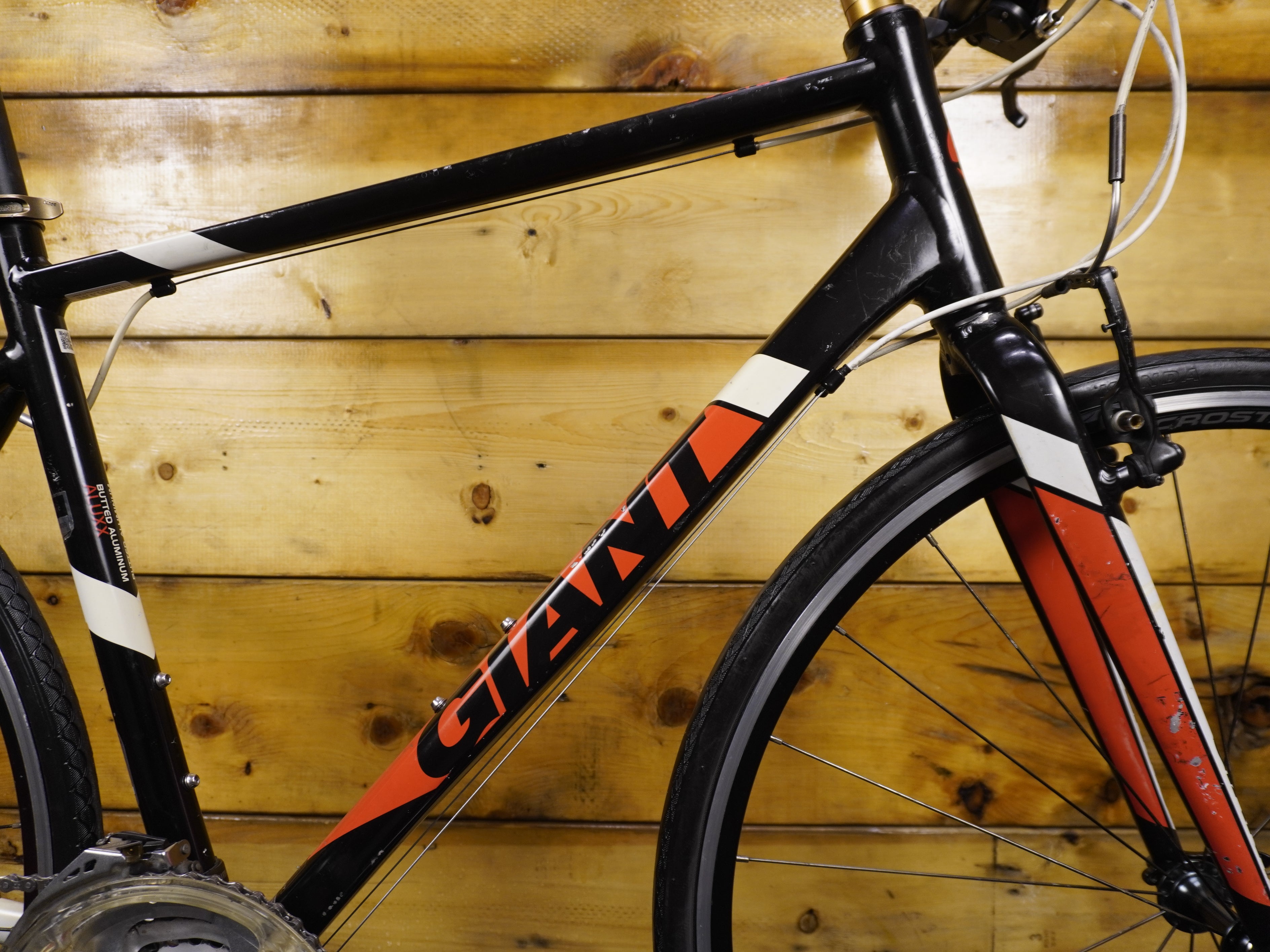 Giant Crostar Hybrid Bike