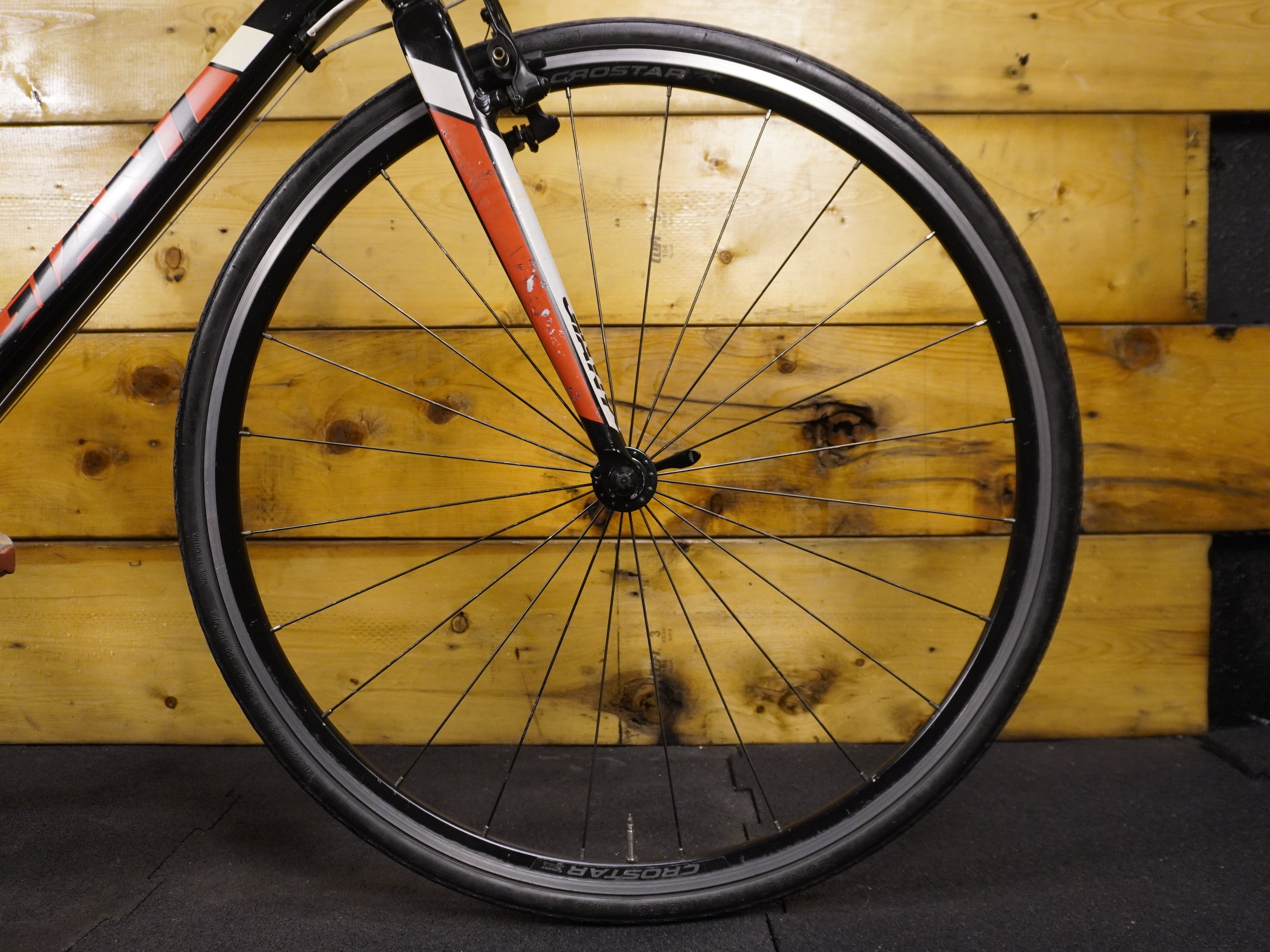 RENT Giant Crostar Hybrid Bike