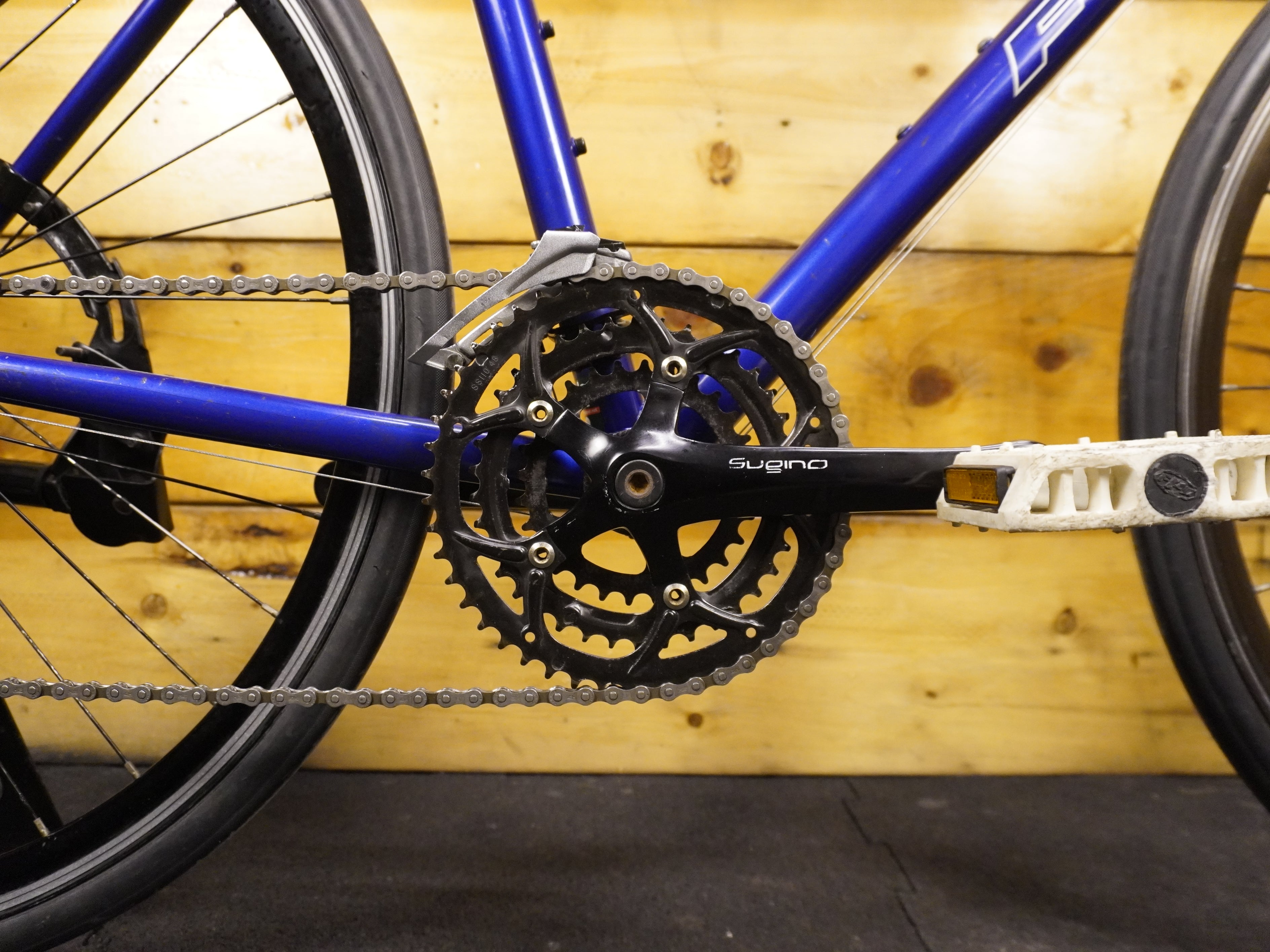 RENT Fuji Palette Hybrid Bike