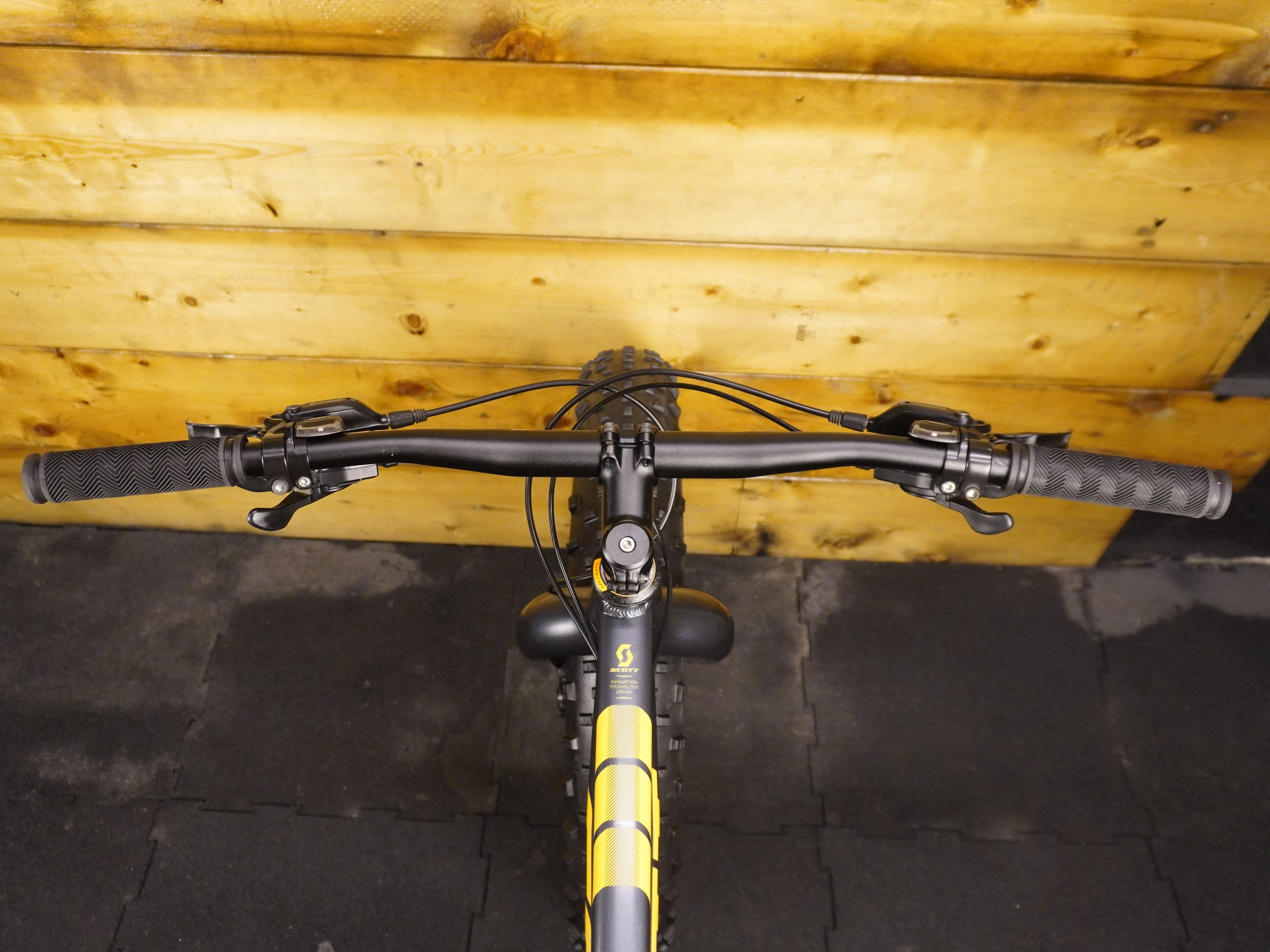 RENT Scott Big Jon Fat Bike