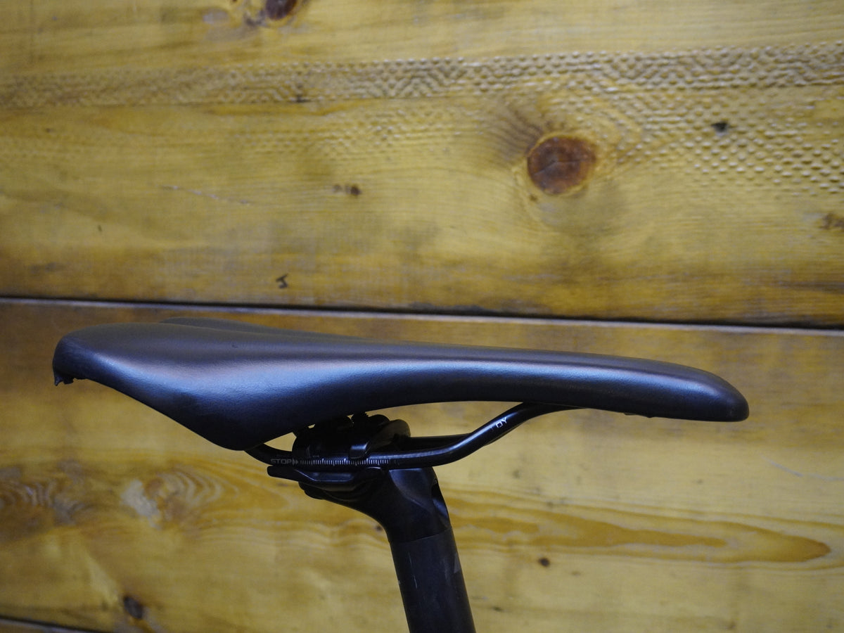 RENT Canyon Inflite CF SL Gravel Bike