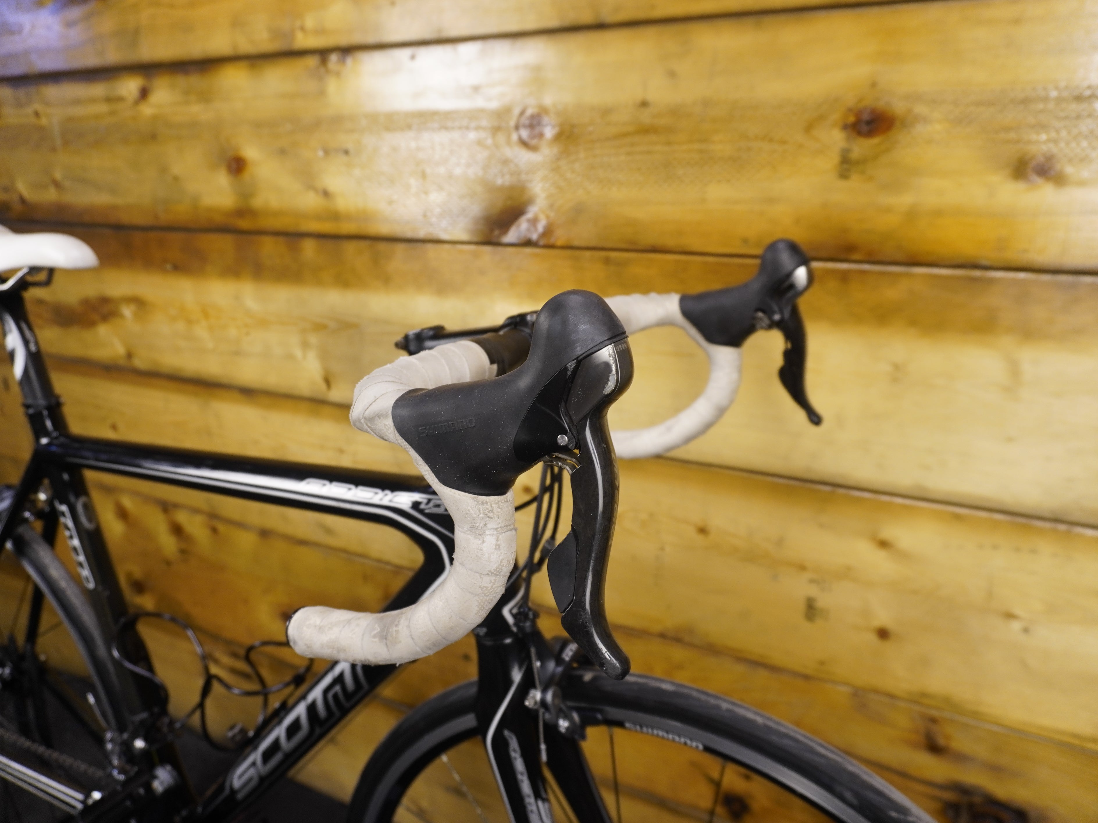 RENT Scott Addict SL Road Bike