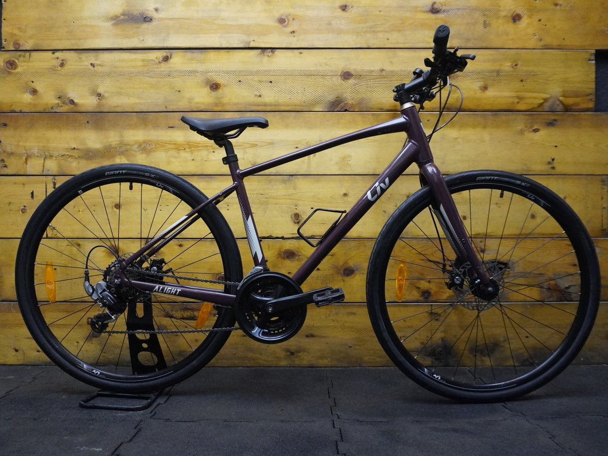 Liv Alight 3 Hybrid Bike