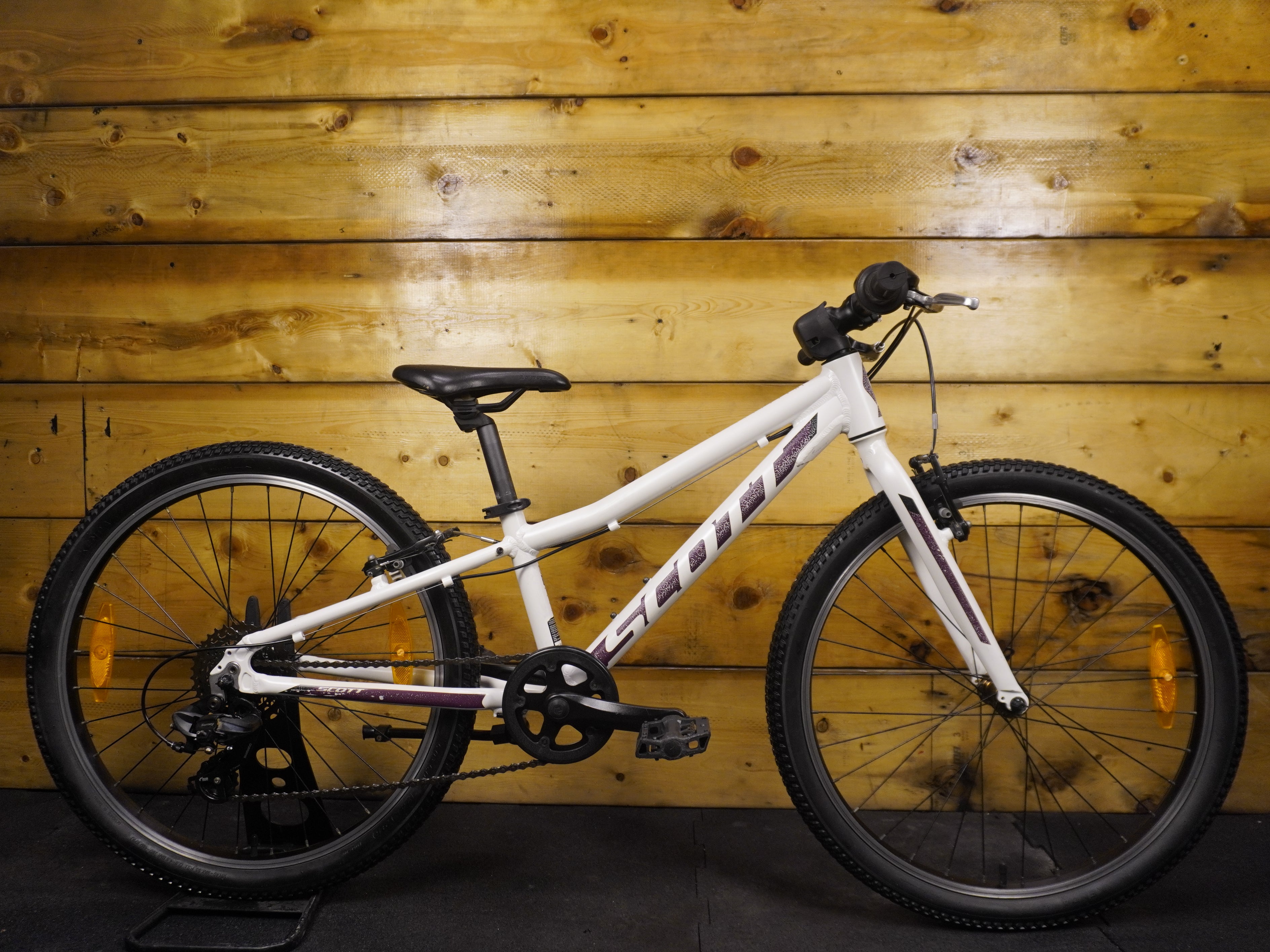 RENT Scott Scale JR Kids Bike