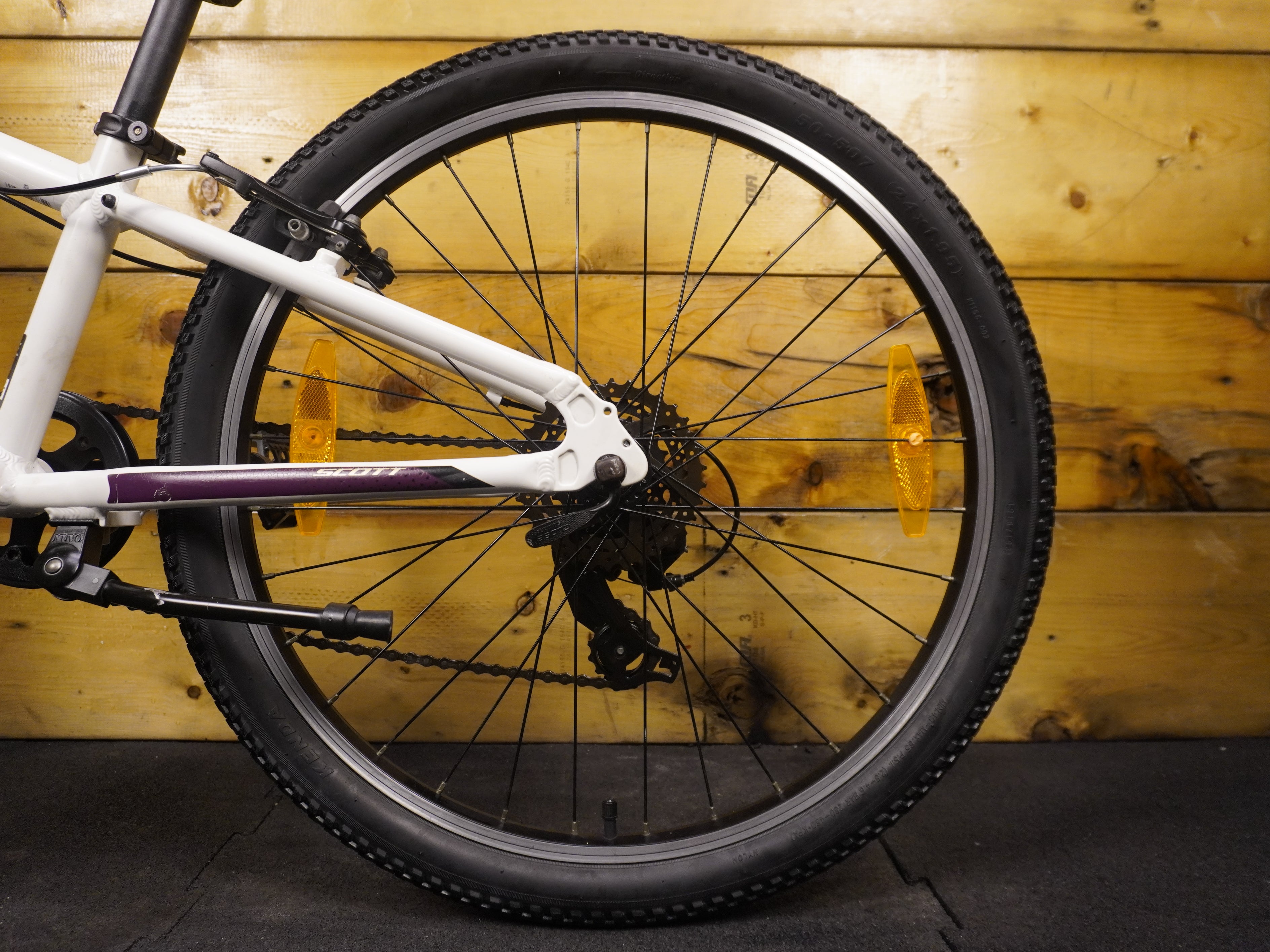 RENT Scott Scale JR Kids Bike