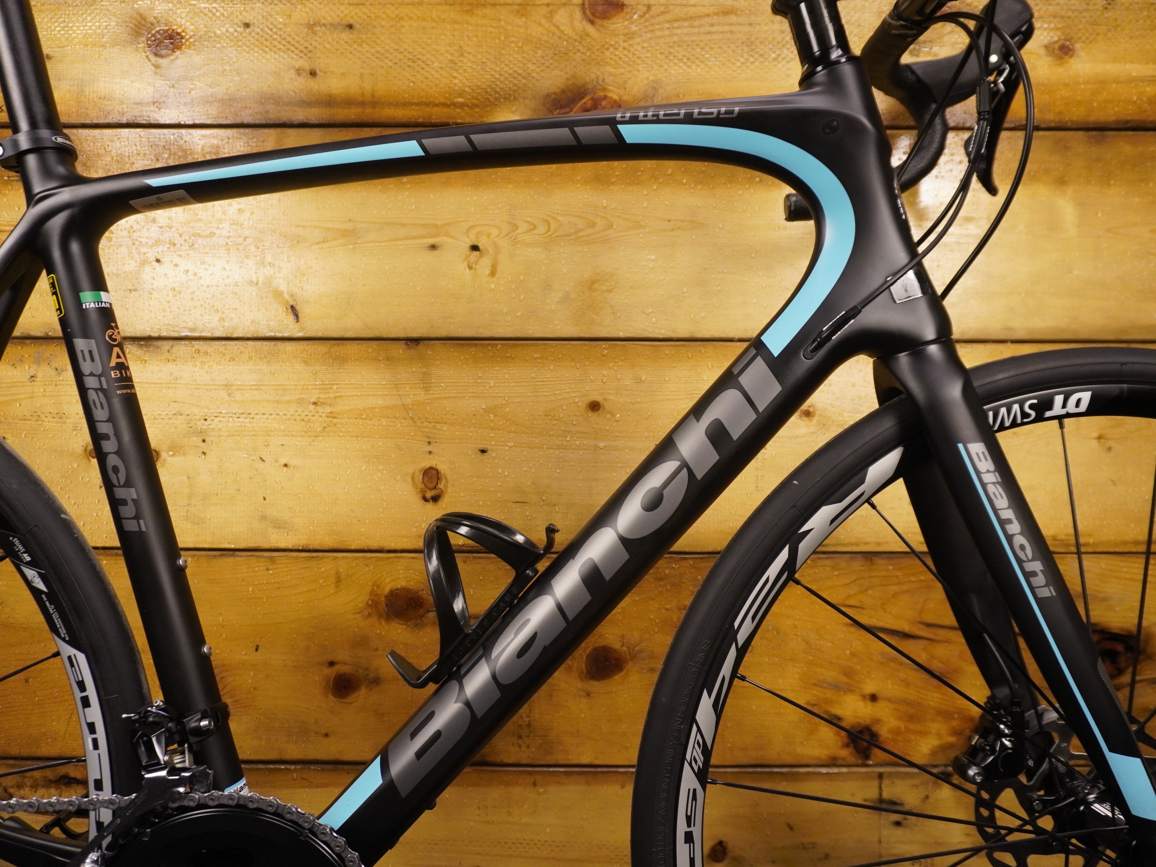 RENT Bianchi Intenso Road Bike