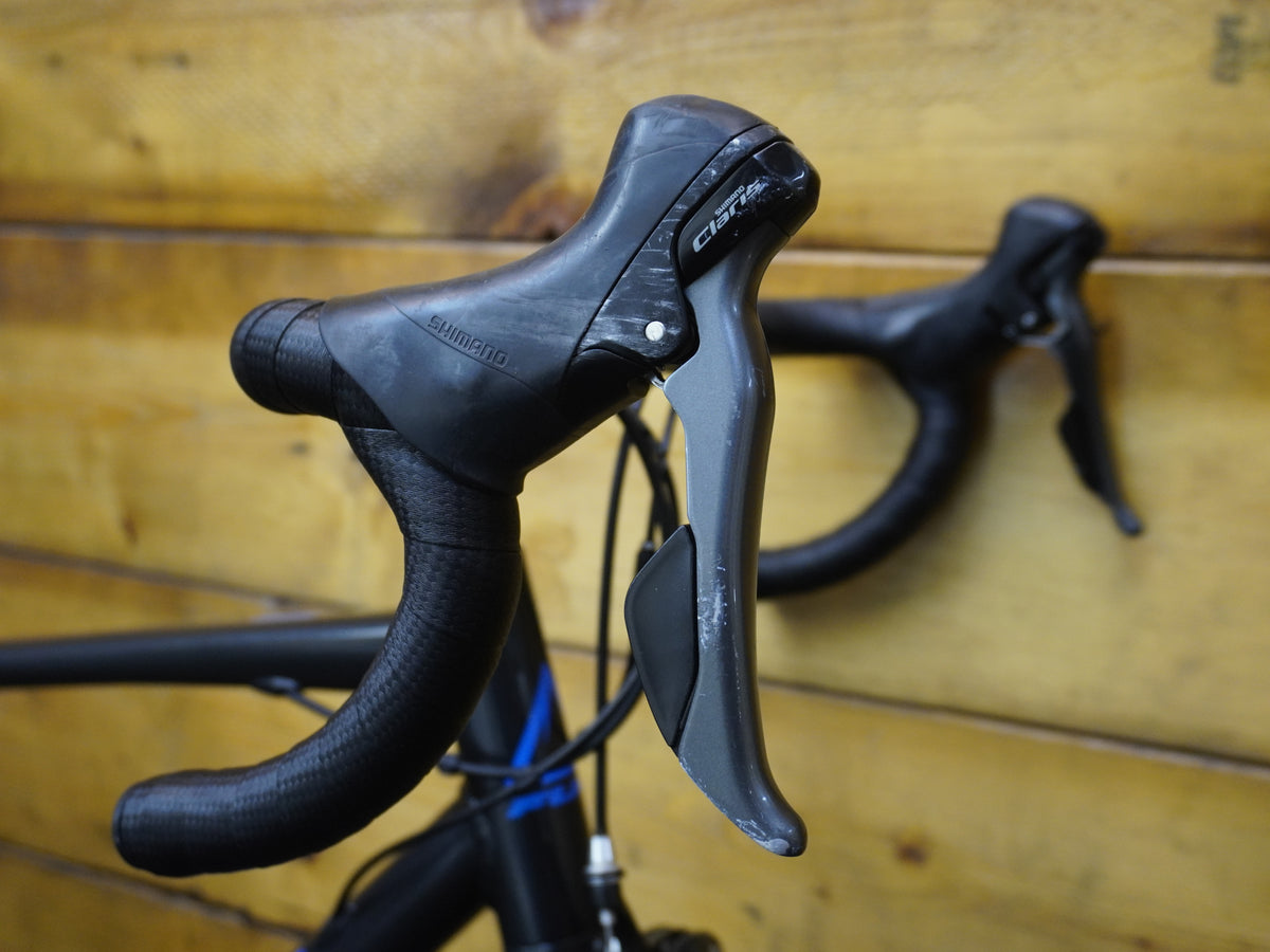 RENT Fuji Sportif Two.3 Road Bike