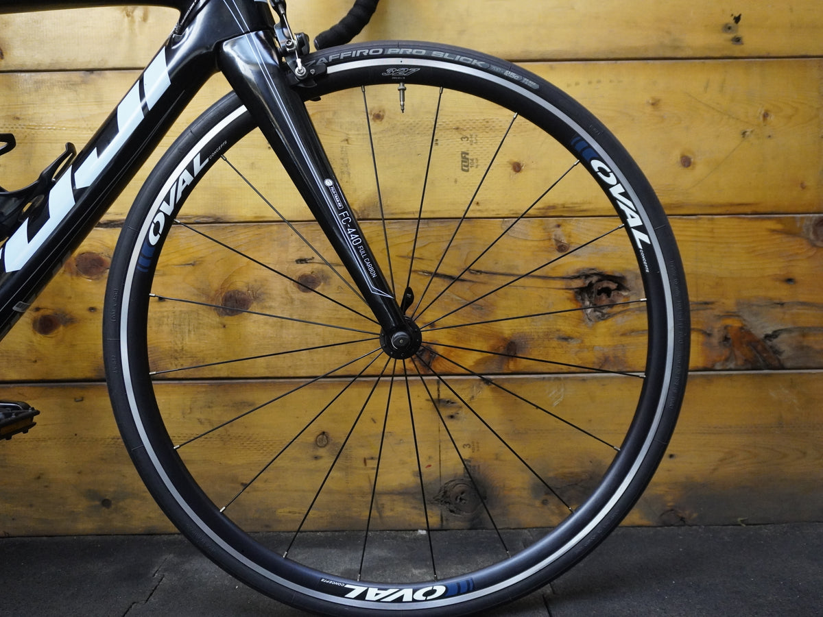 Fuji Transonic Two.7 Road Bike