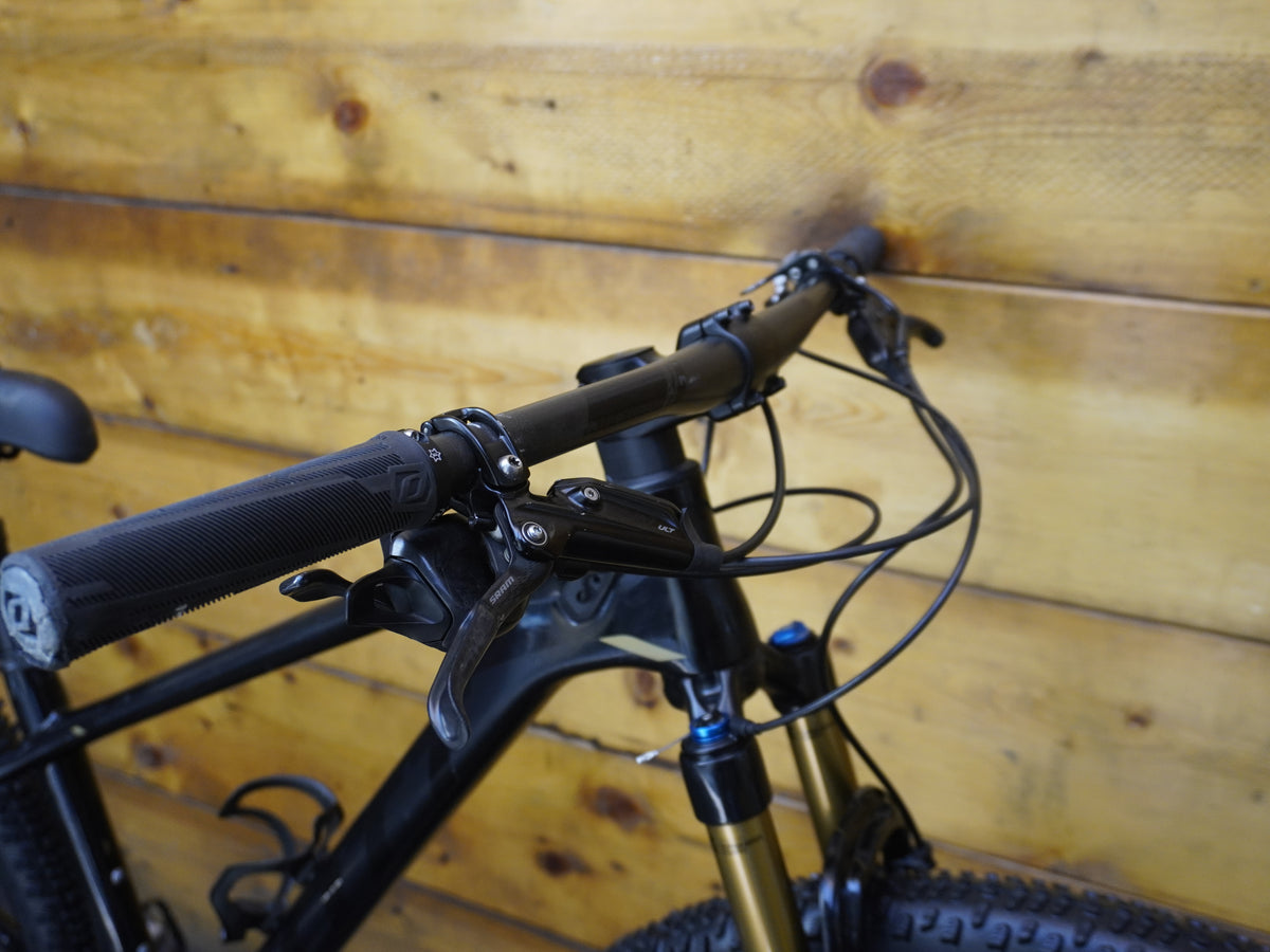 RENT Scott Scale SL Mountain Bike