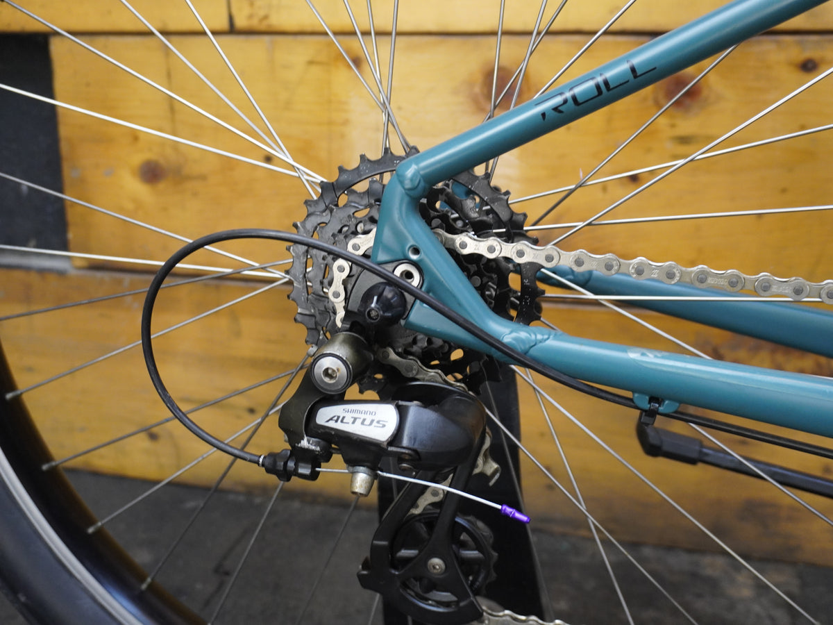 Specialized Roll Hybrid Bike