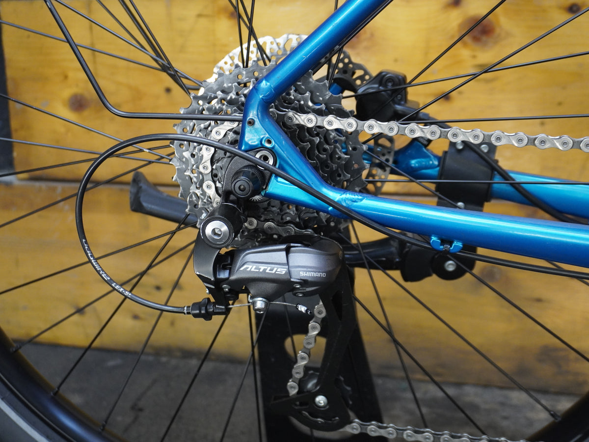 Specialized Roll Hybrid Bike