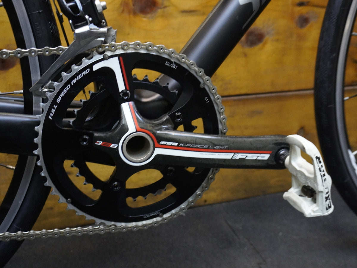 RENT Specialized Roubaix SL4 Road Bike