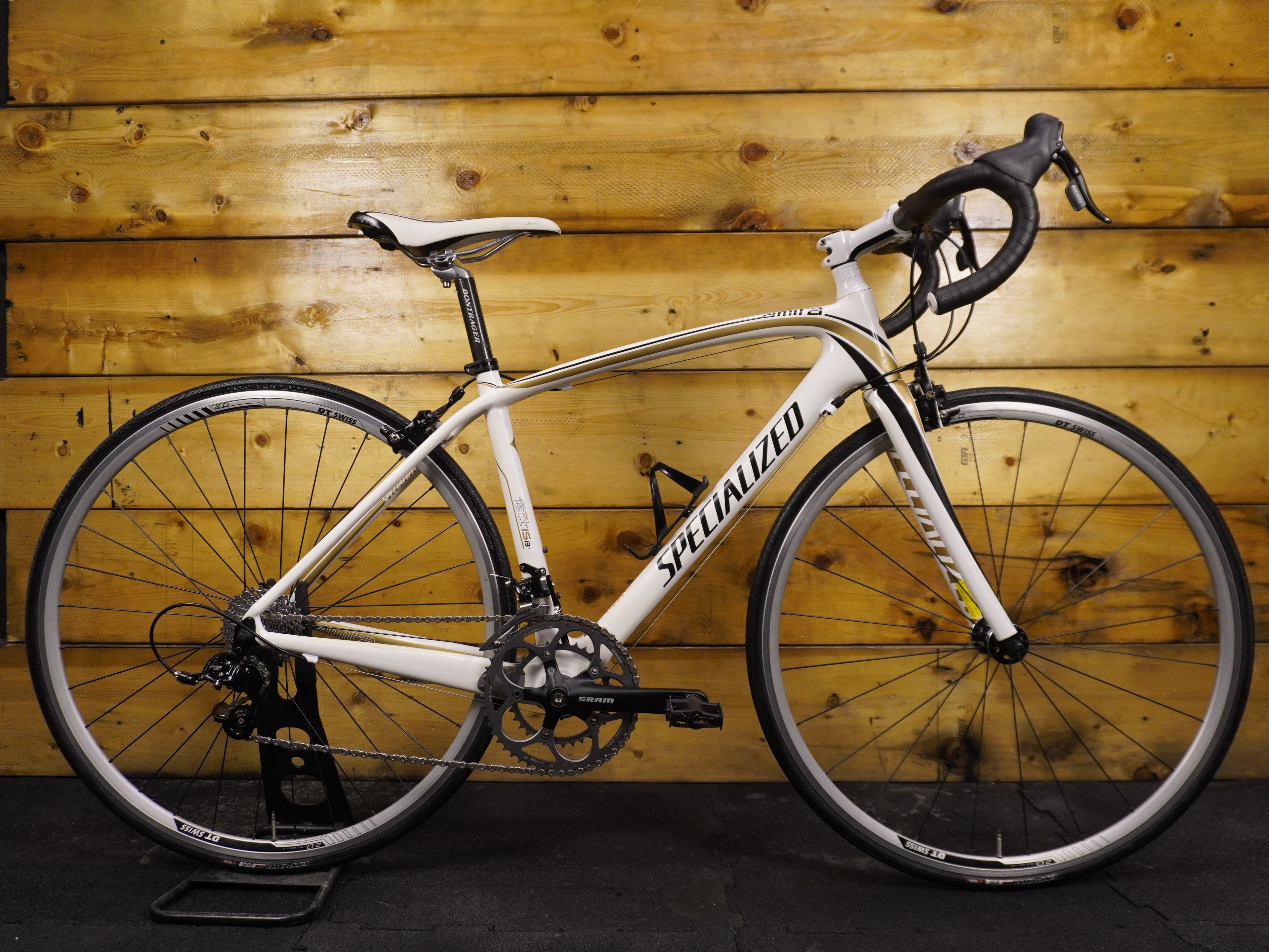 RENT Specialized Amira Road Bike