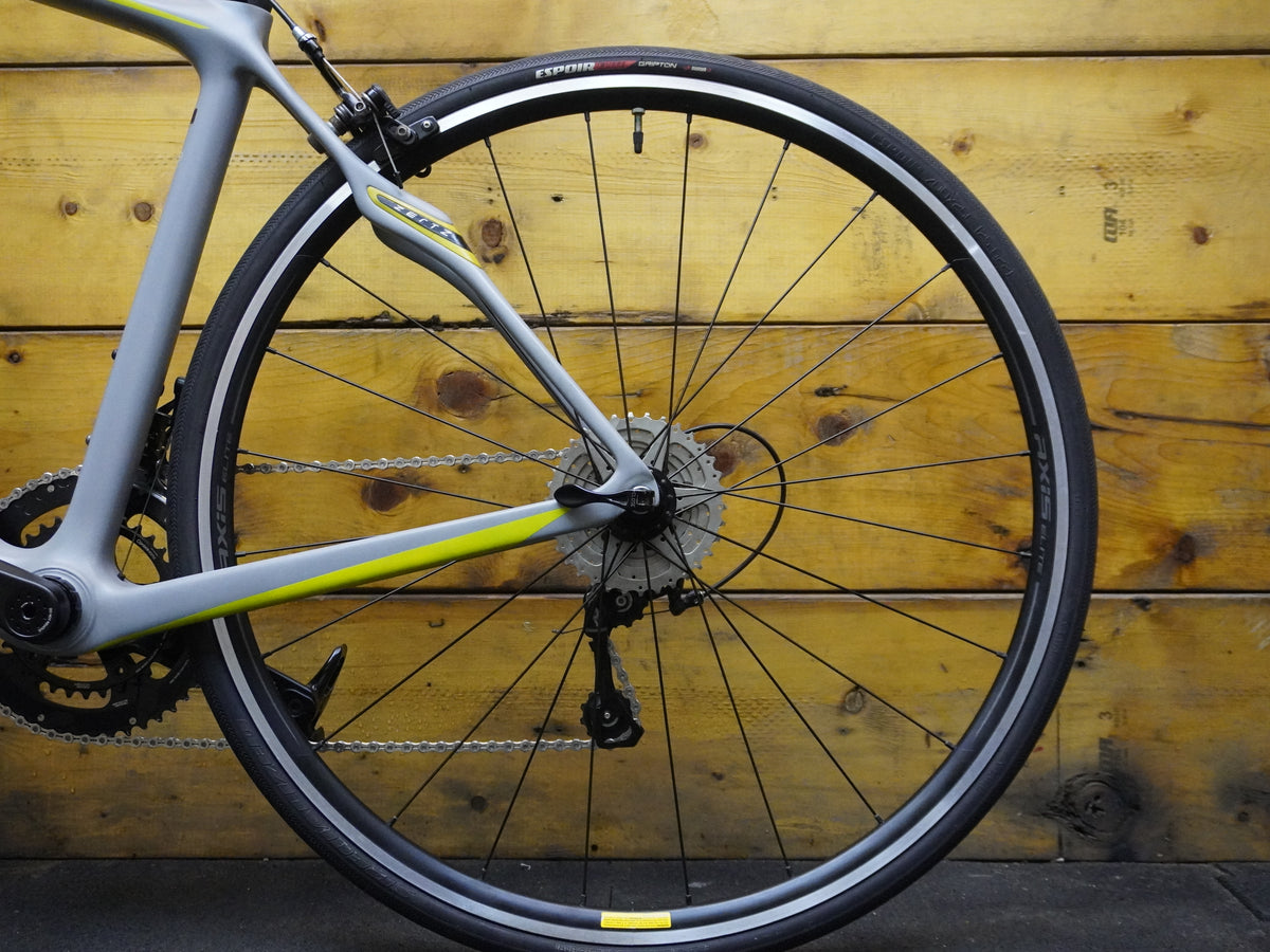 RENT Specialized Ruby Road Bike