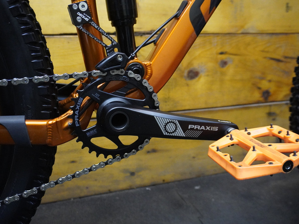 RENT Giant Stance Mountain Bike