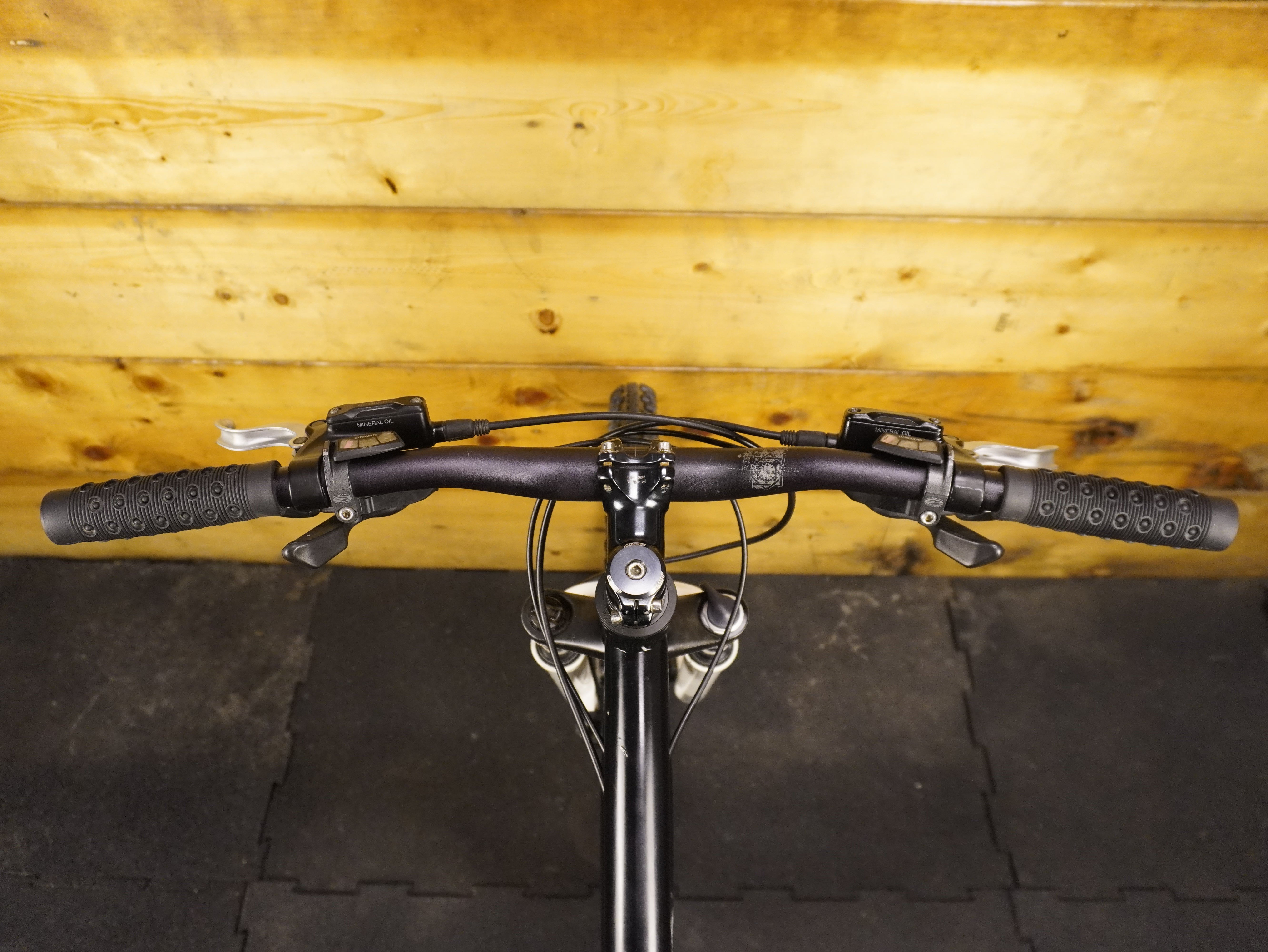 RENT Scott Contessa 30 Mountain bike