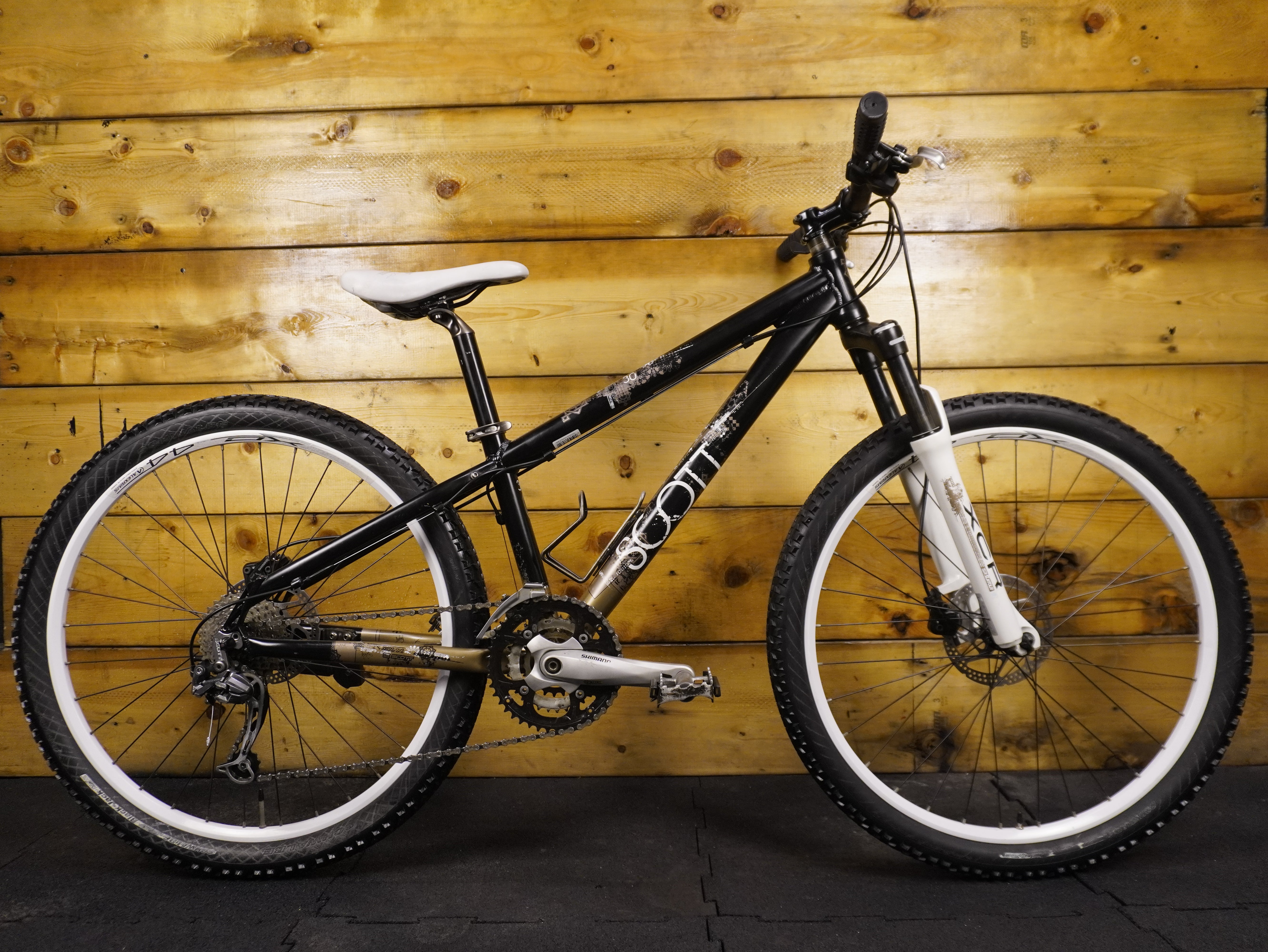 RENT Scott Contessa 30 Mountain bike